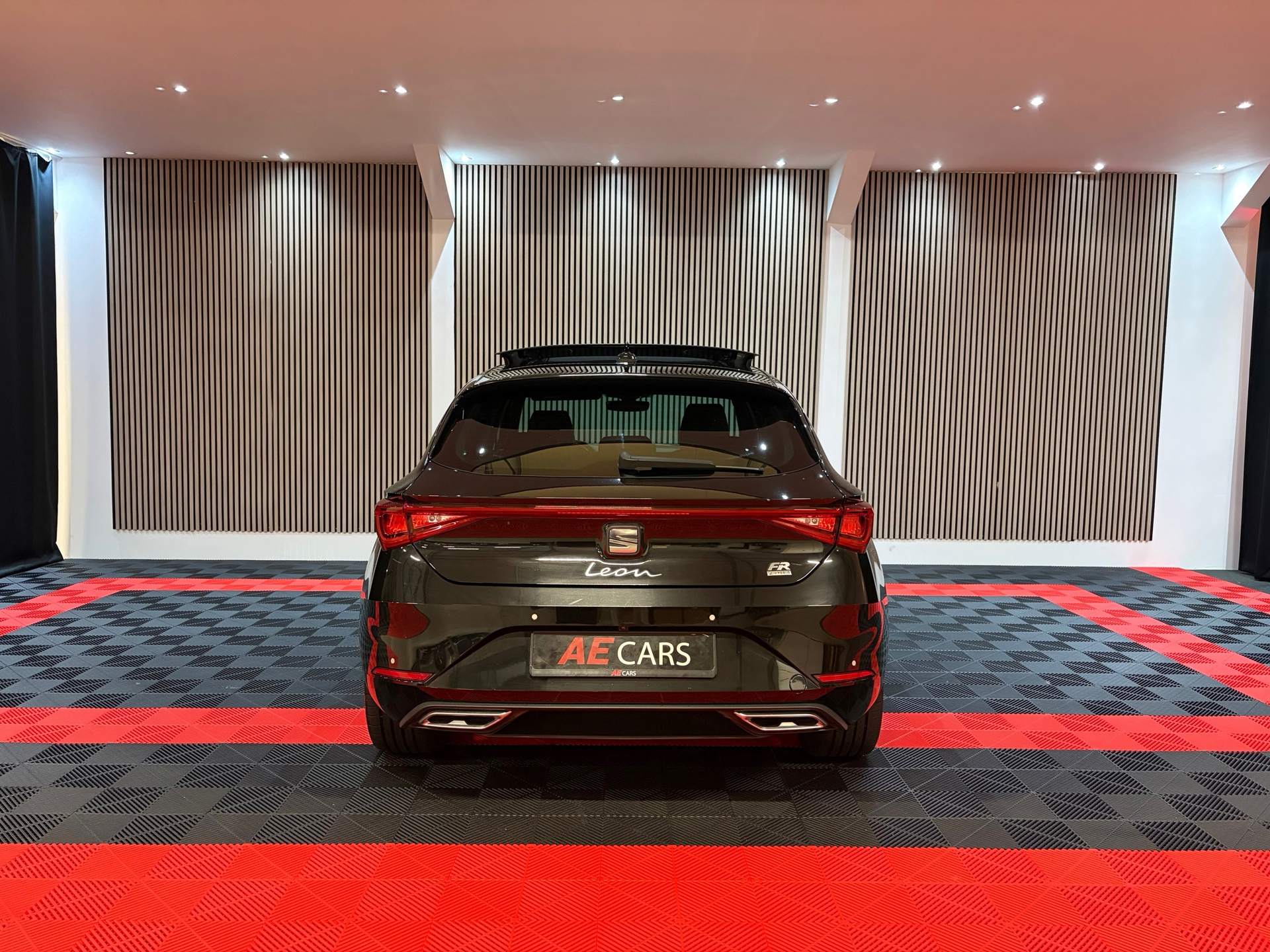 Seat Leon 1.4 TSI eHybrid PHEV FR Business Intense (2021), foto 15