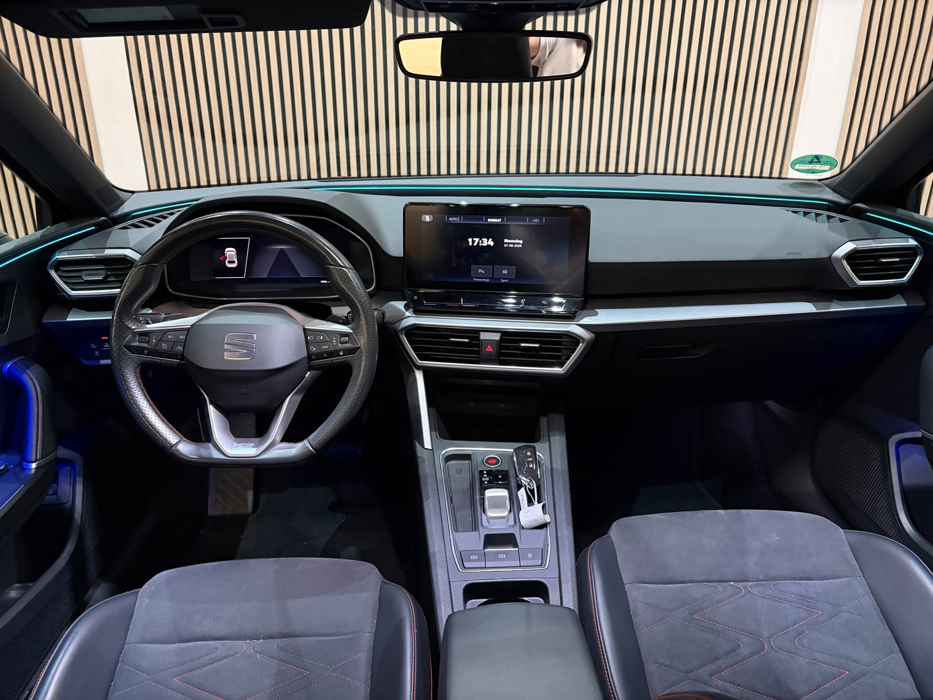 Seat Leon 1.4 TSI eHybrid PHEV FR Business Intense (2021), foto 21