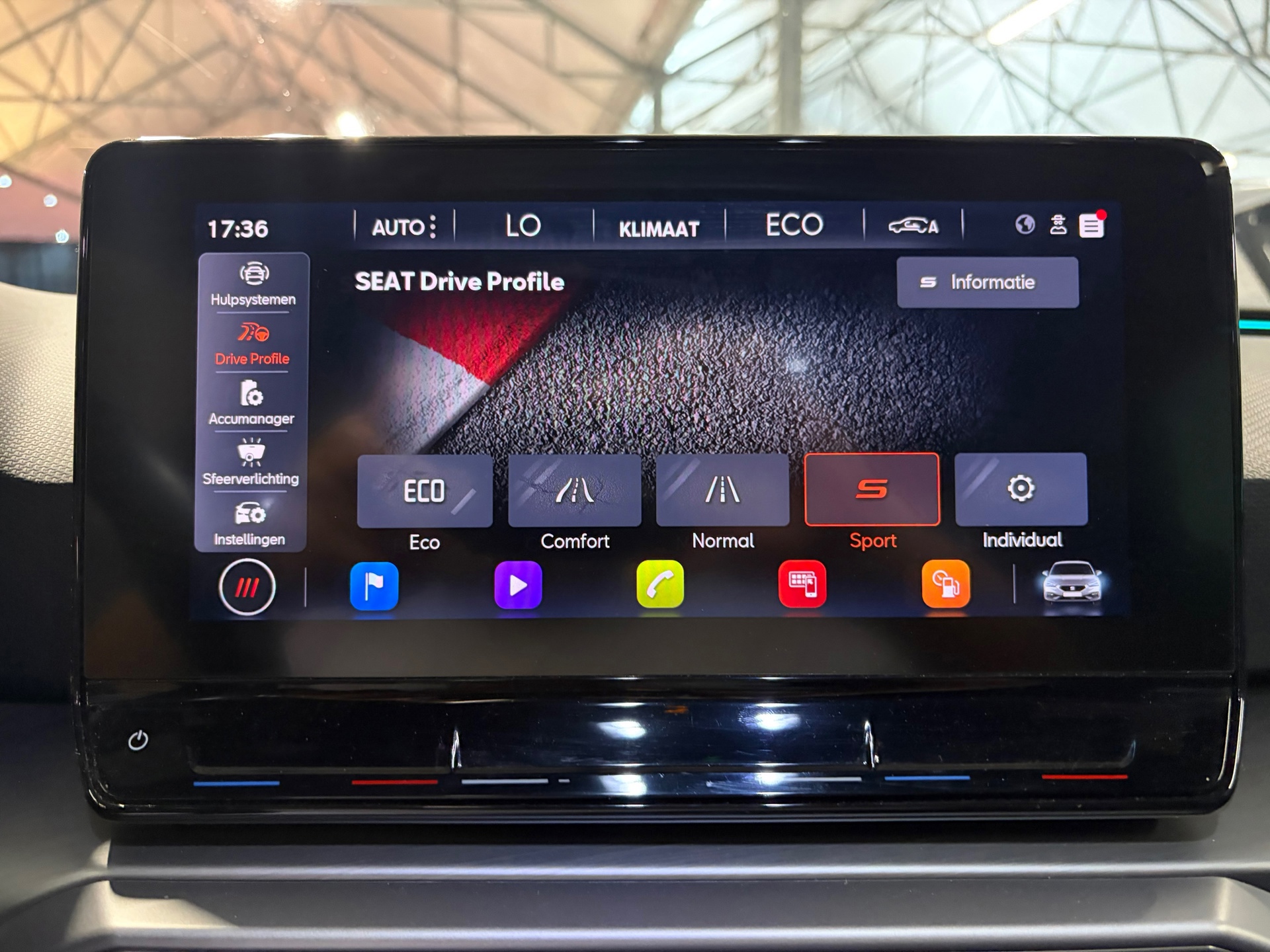 Seat Leon 1.4 TSI eHybrid PHEV FR Business Intense (2021), foto 26