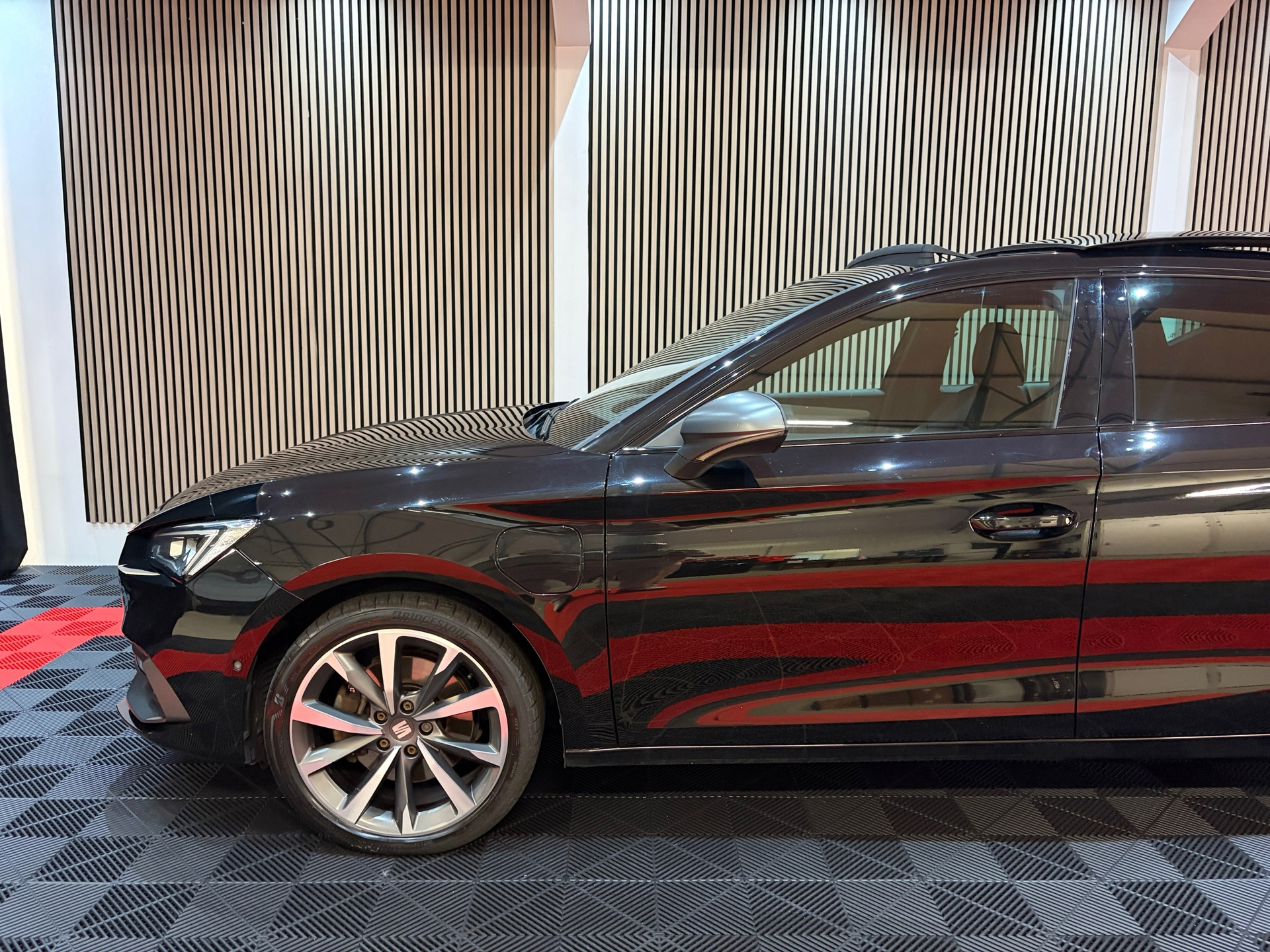Seat Leon 1.4 TSI eHybrid PHEV FR Business Intense (2021), foto 10