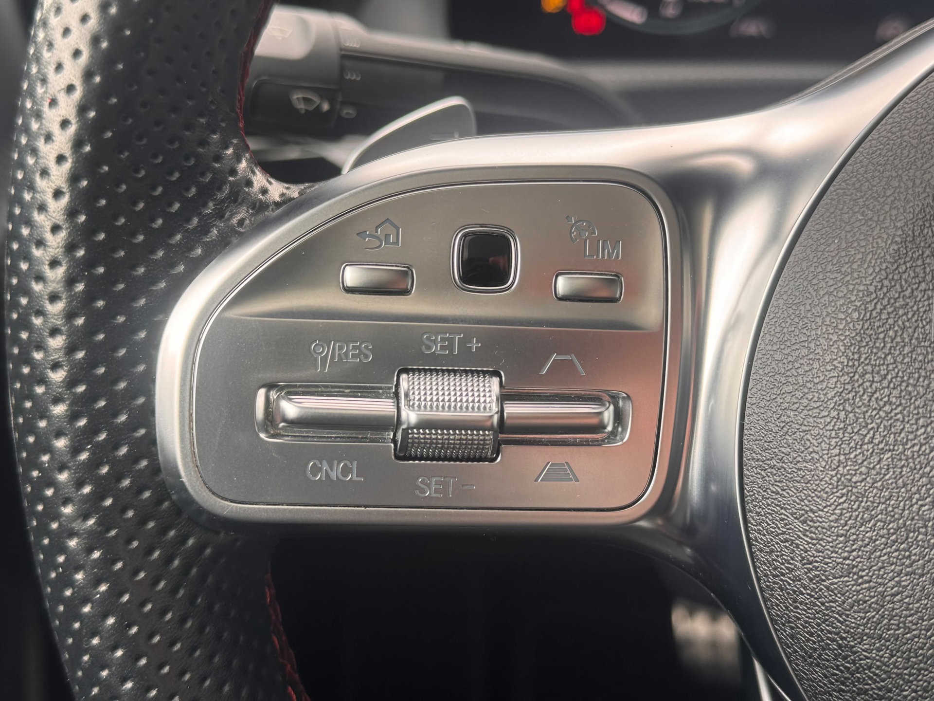 Mercedes-Benz CLA-klasse 200 AMG (2021), foto 29