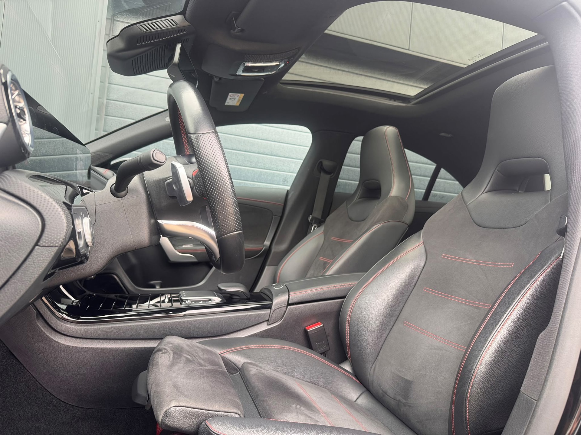 Mercedes-Benz CLA-klasse 200 AMG (2021), foto 6