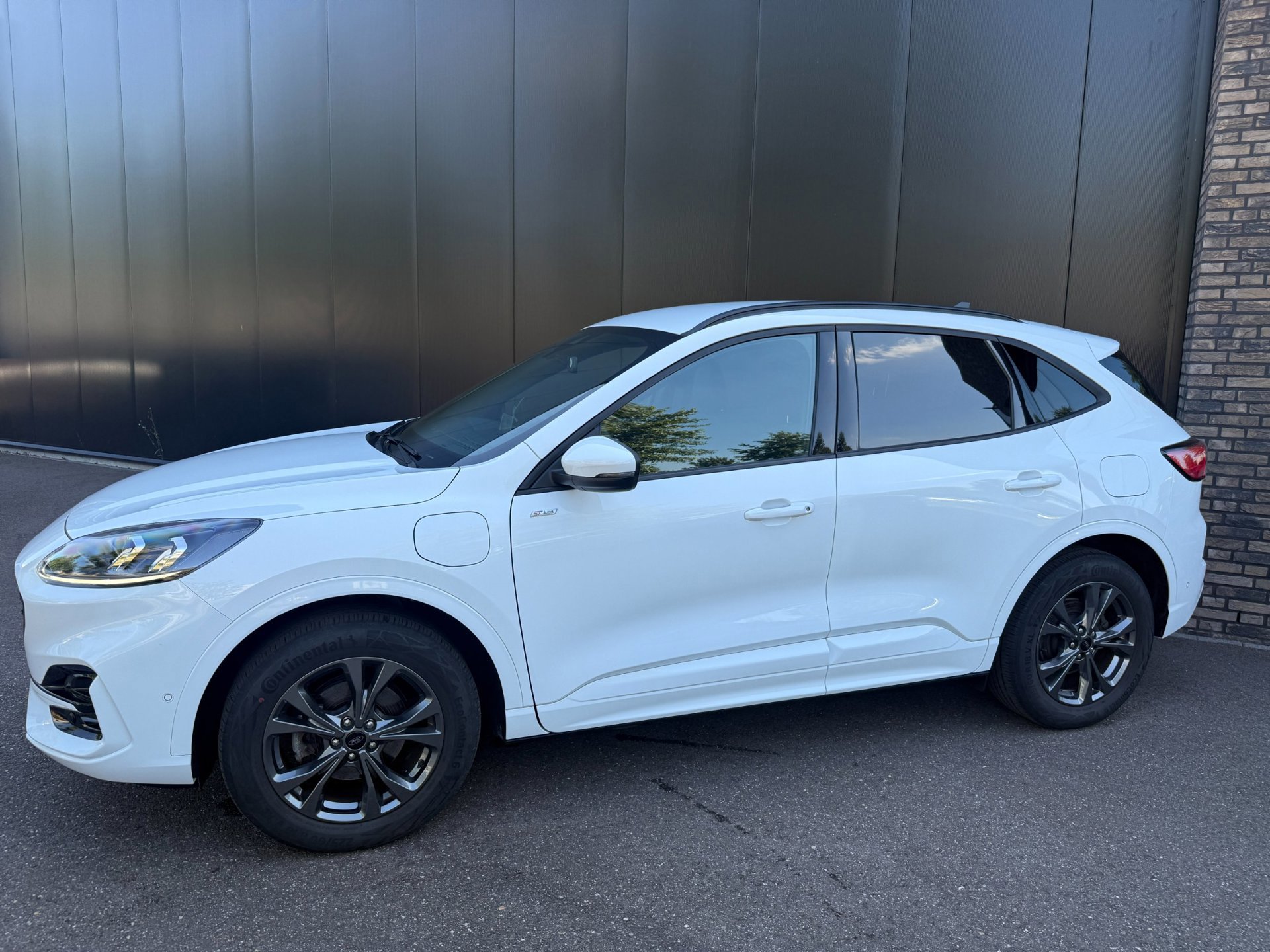 Ford Kuga 2.5 225pk PHEV ST-Line X (2023), foto 3