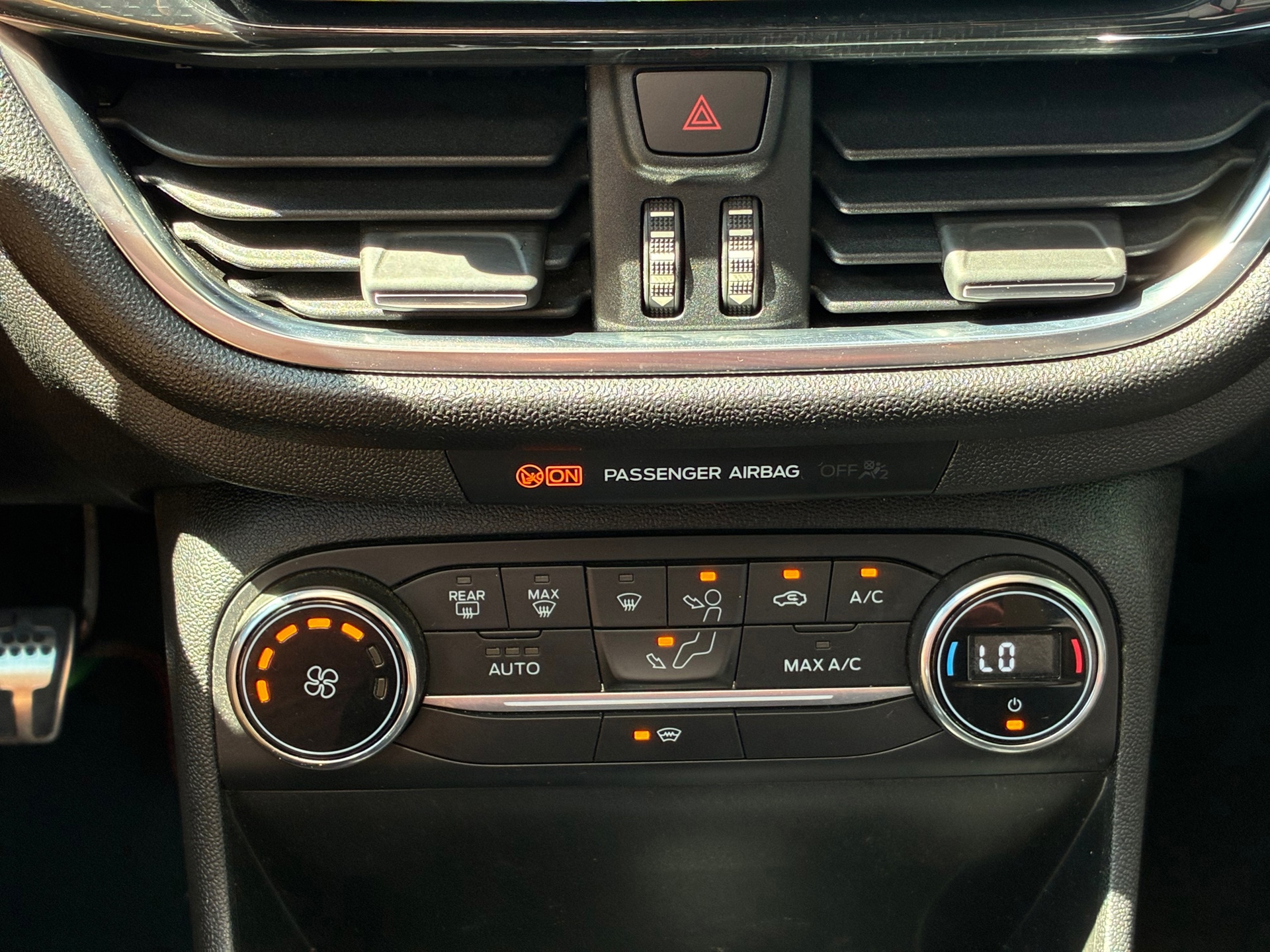 Ford Fiesta 1.0 EcoBoost ST-Line (2018), foto 19