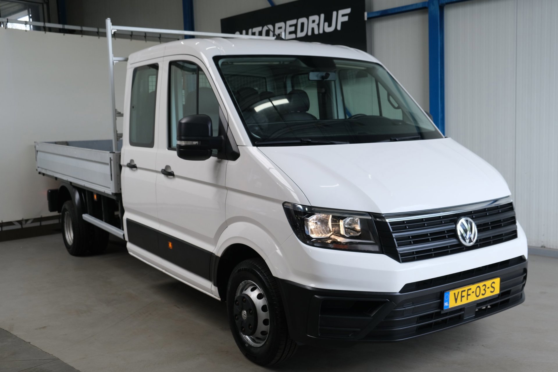 Volkswagen Crafter 50 2.0 TDI L4 DL DC Comfortline Pick-Up (2020), foto 1