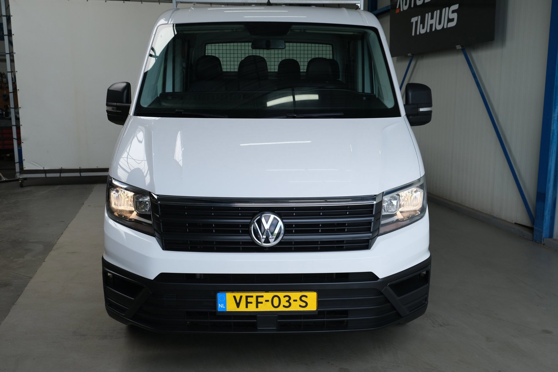 Volkswagen Crafter 50 2.0 TDI L4 DL DC Comfortline Pick-Up (2020), foto 3