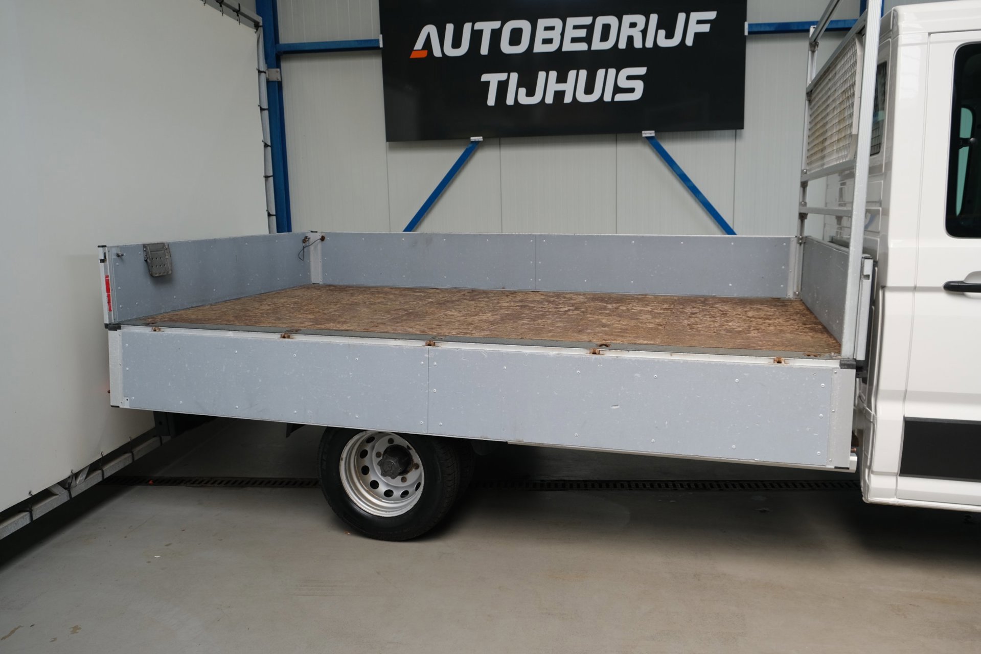 Volkswagen Crafter 50 2.0 TDI L4 DL DC Comfortline Pick-Up (2020), foto 8