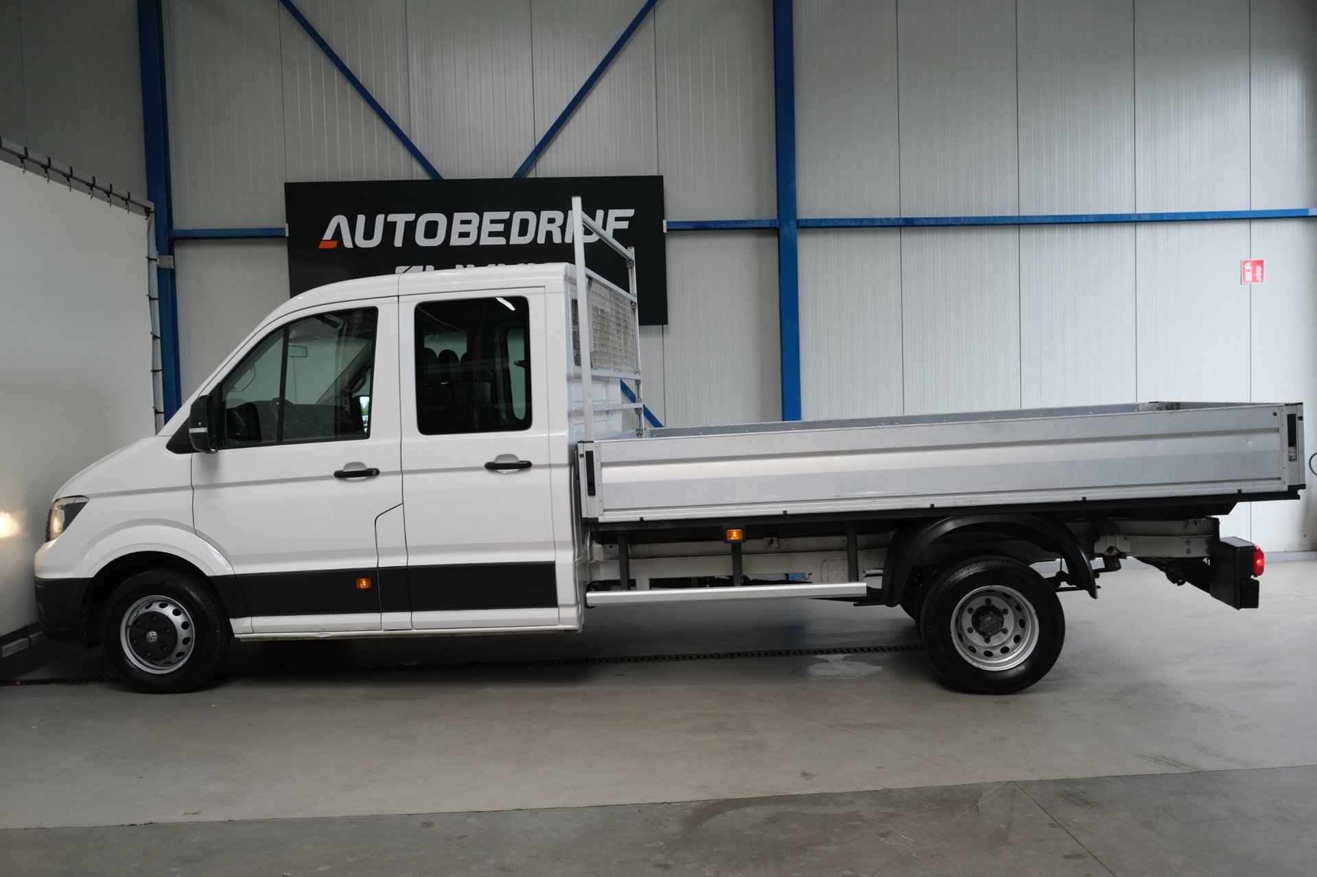 Volkswagen Crafter 50 2.0 TDI L4 DL DC Comfortline Pick-Up (2020), foto 10