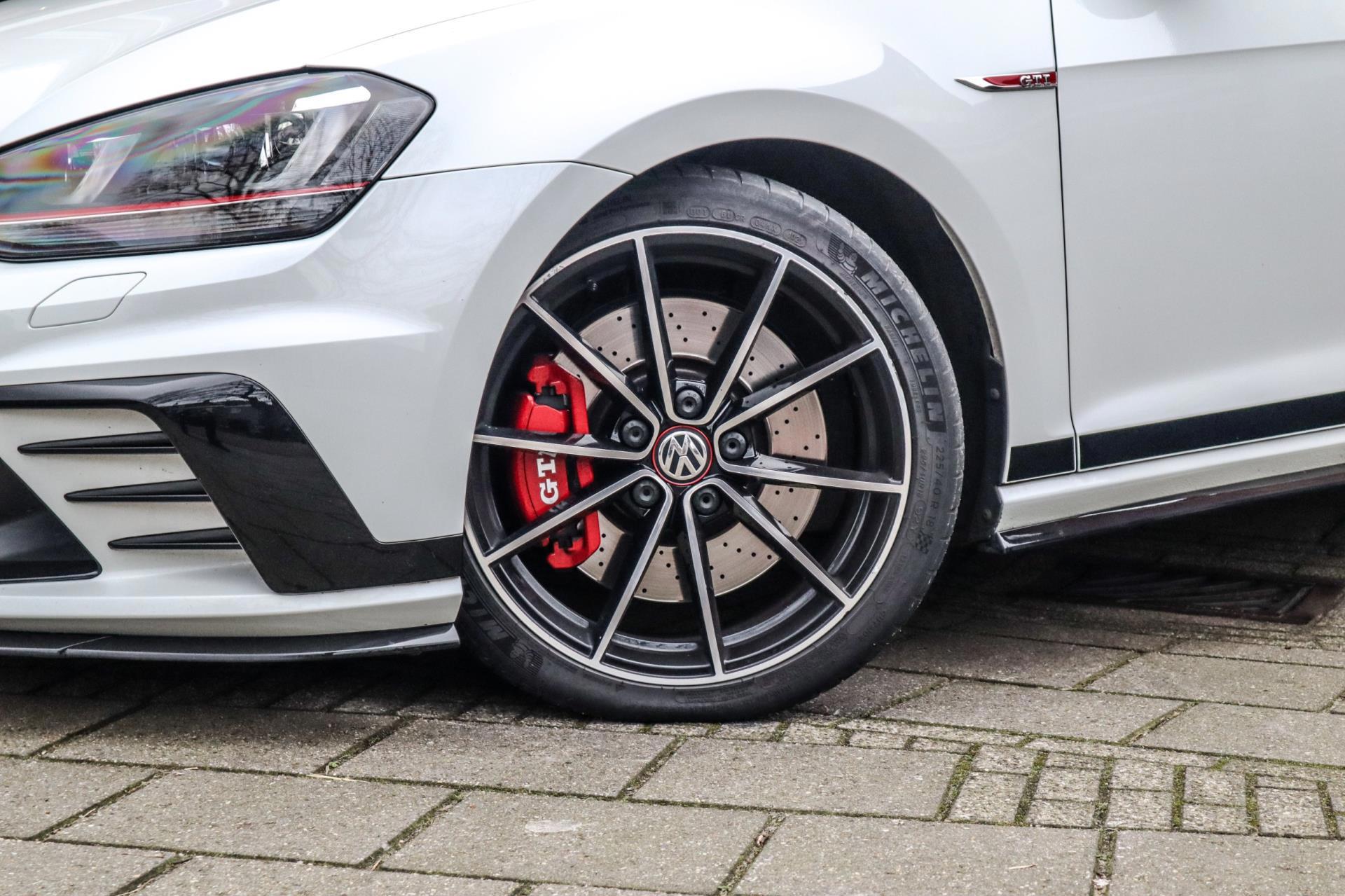 Volkswagen Golf 2.0 TSI GTI Clubsport (2017), foto 3