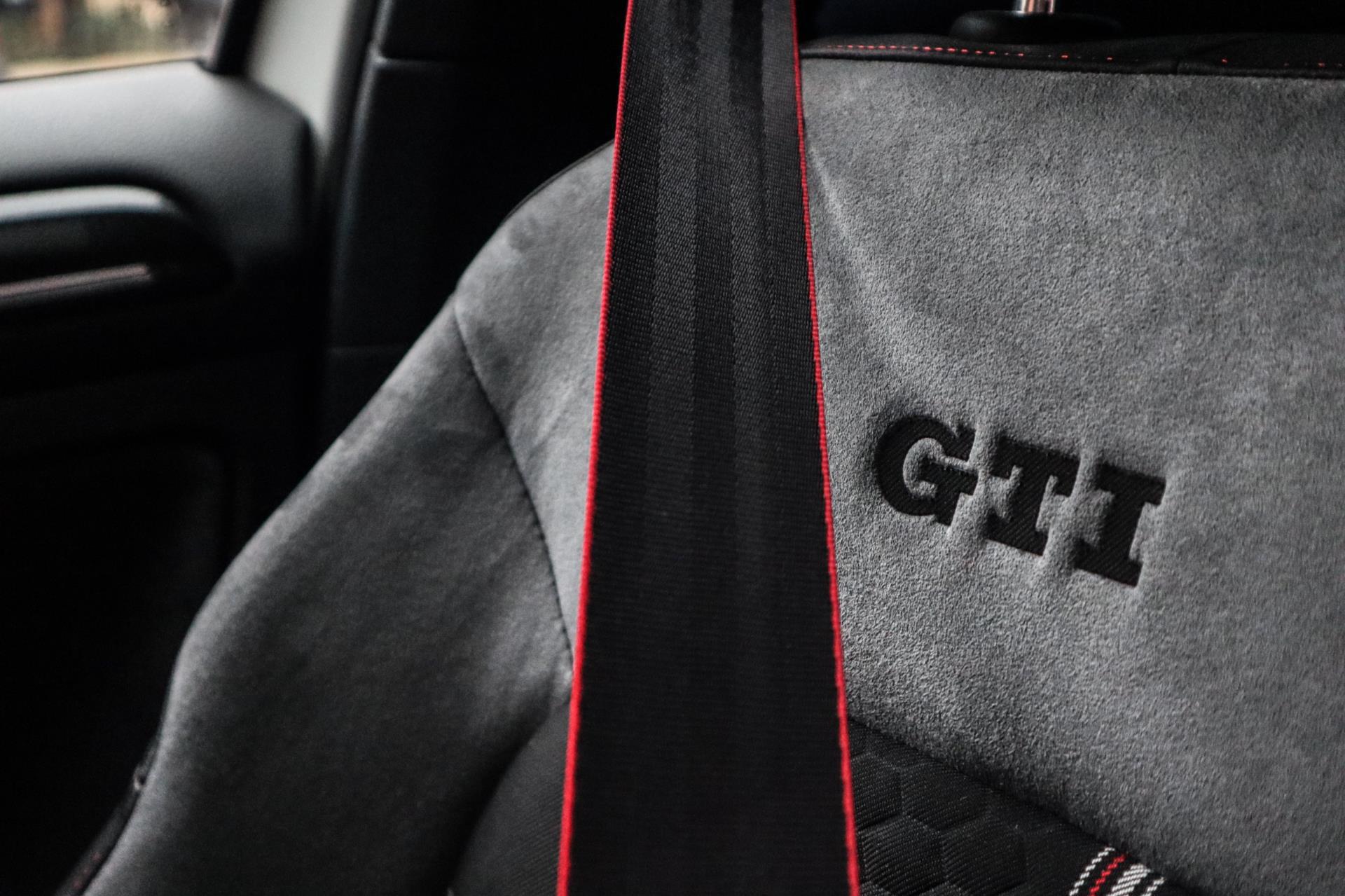 Volkswagen Golf 2.0 TSI GTI Clubsport (2017), foto 26