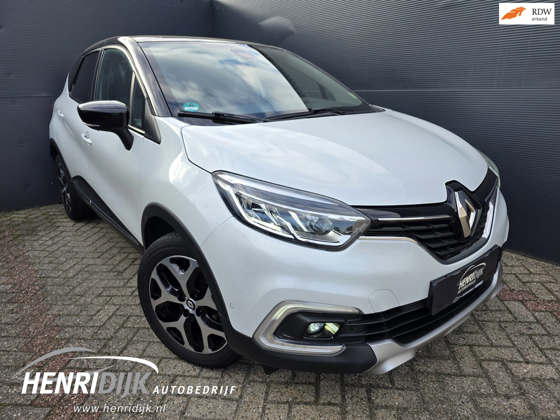 Renault Captur 1.2 TCe Crossborder (2017), foto 1