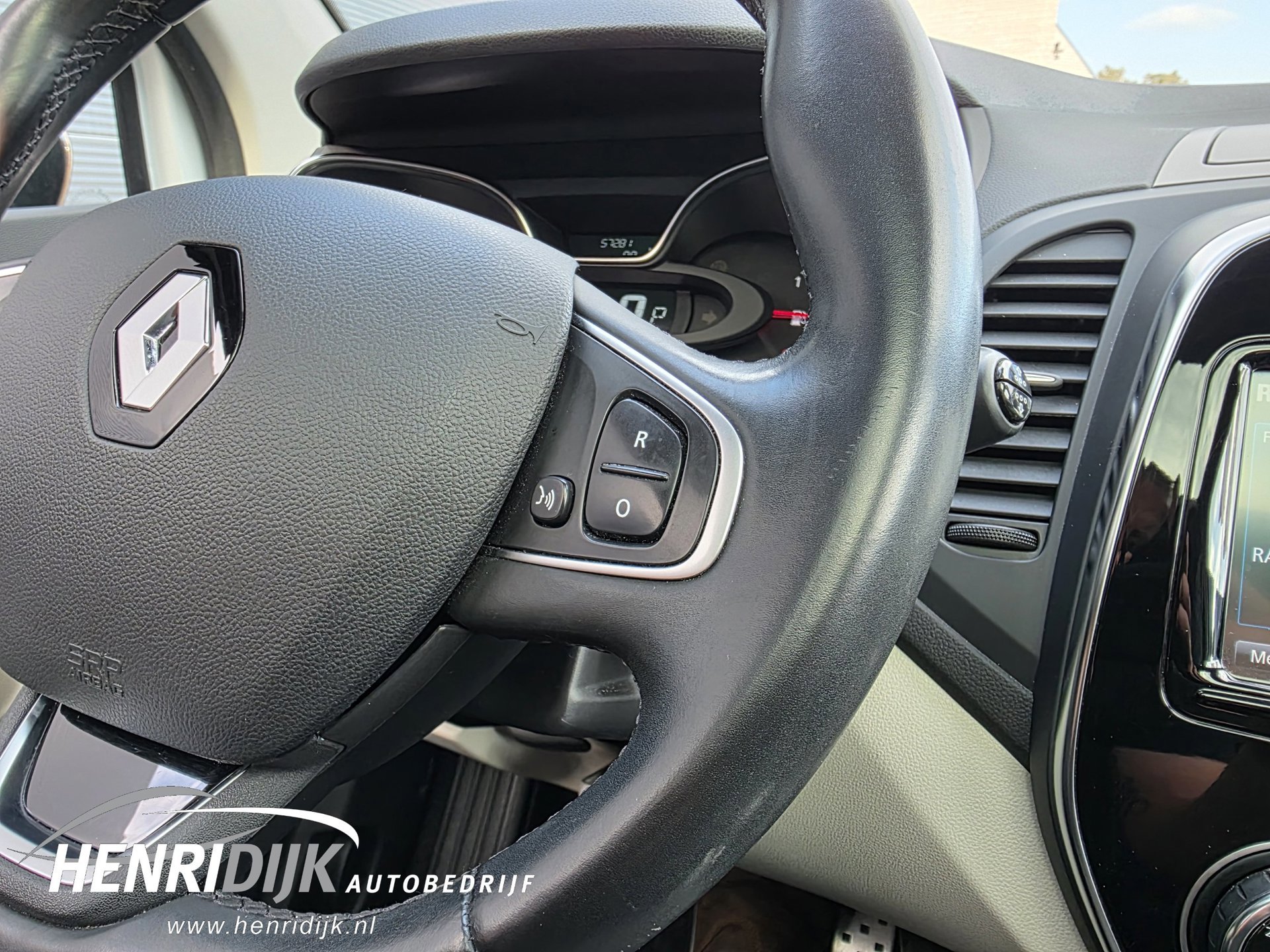 Renault Captur 1.2 TCe Crossborder (2017), foto 21