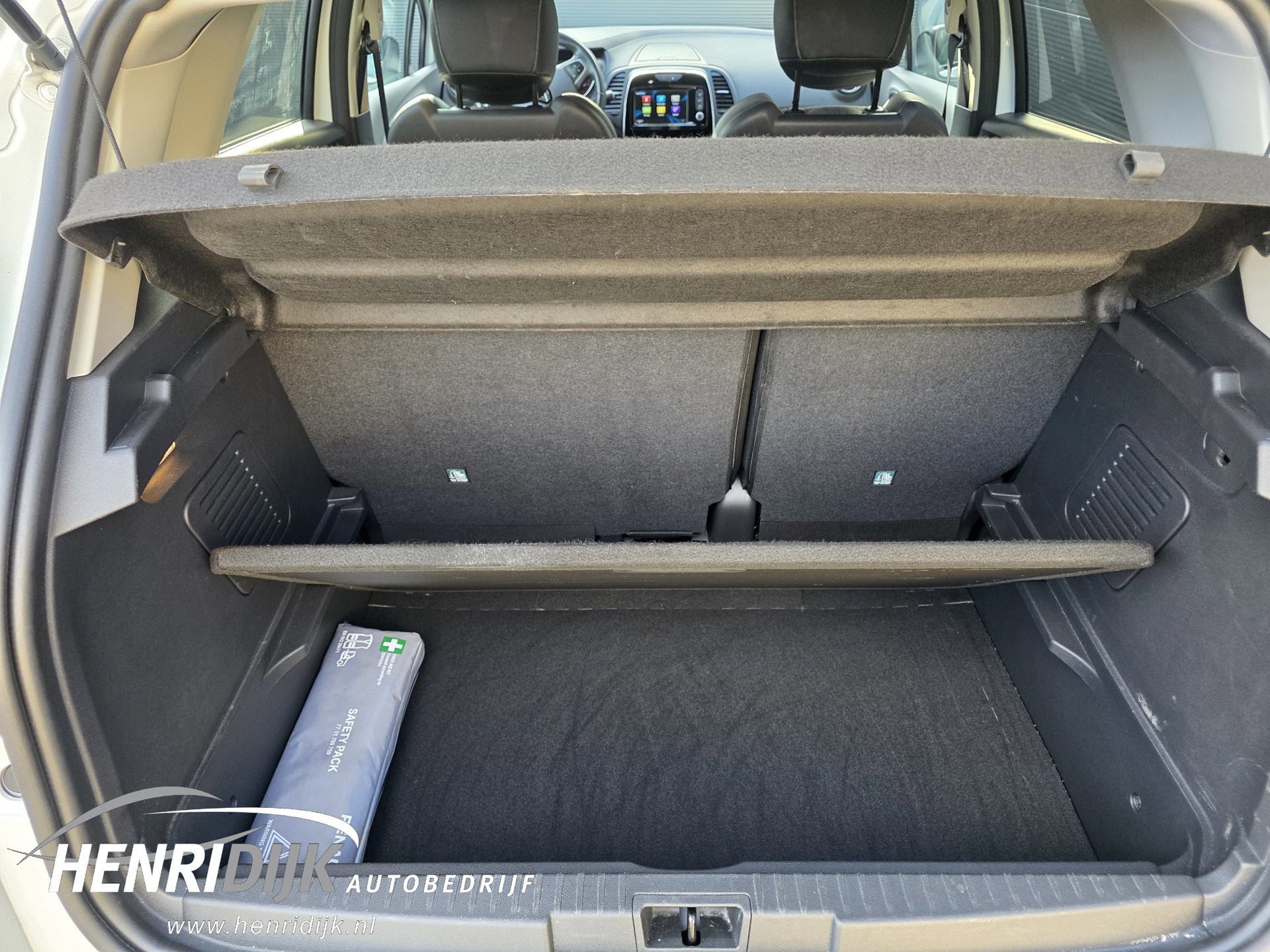 Renault Captur 1.2 TCe Crossborder (2017), foto 35