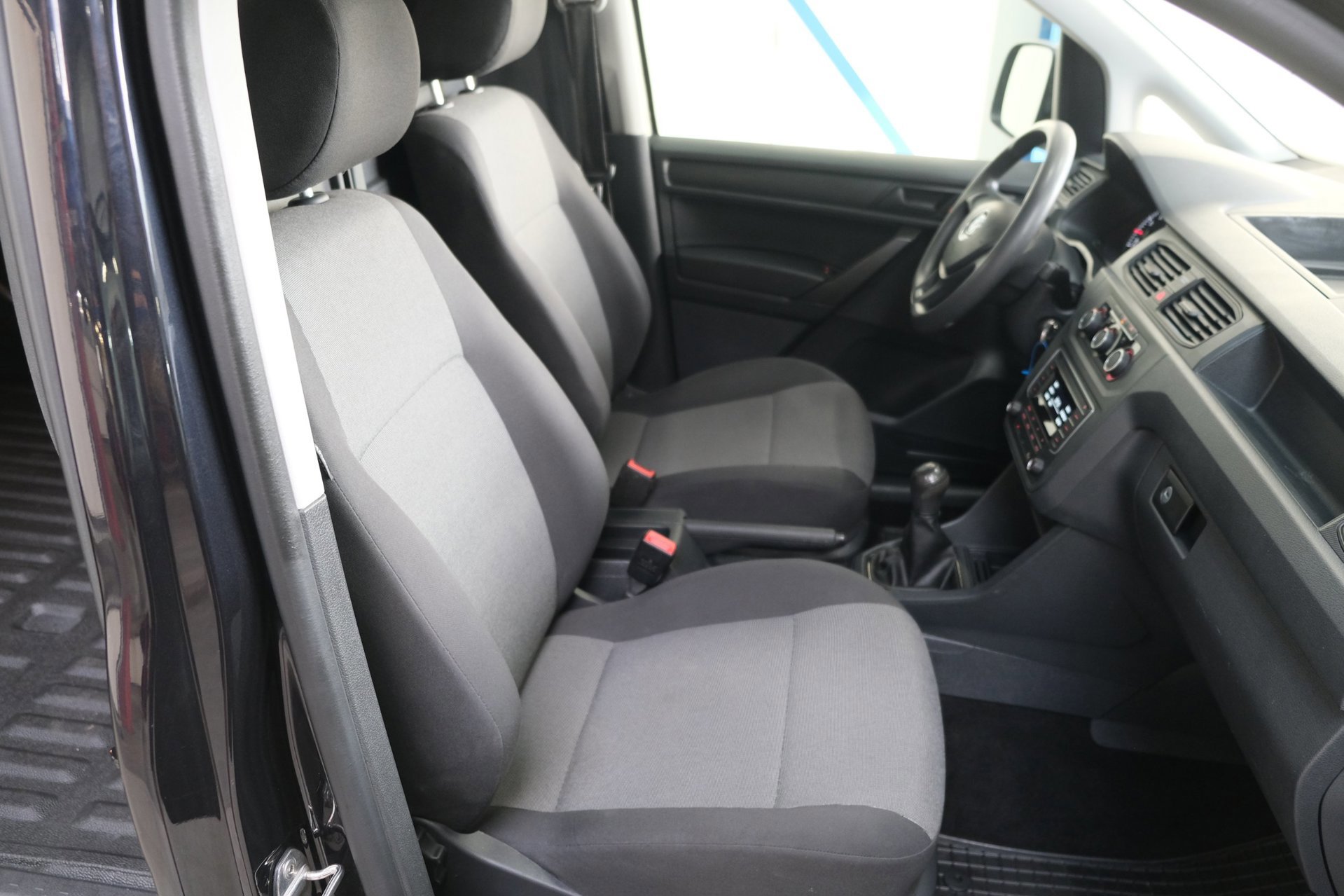 Volkswagen Caddy Maxi 1.0 TSI (2018), foto 6
