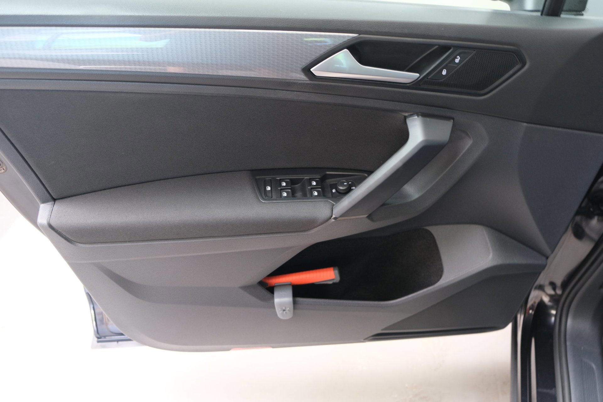 Volkswagen Tiguan 1.5 TSI Life (2021), foto 11