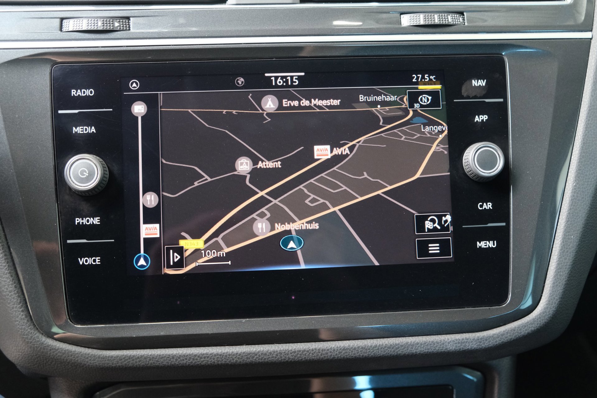 Volkswagen Tiguan 1.5 TSI Life (2021), foto 17