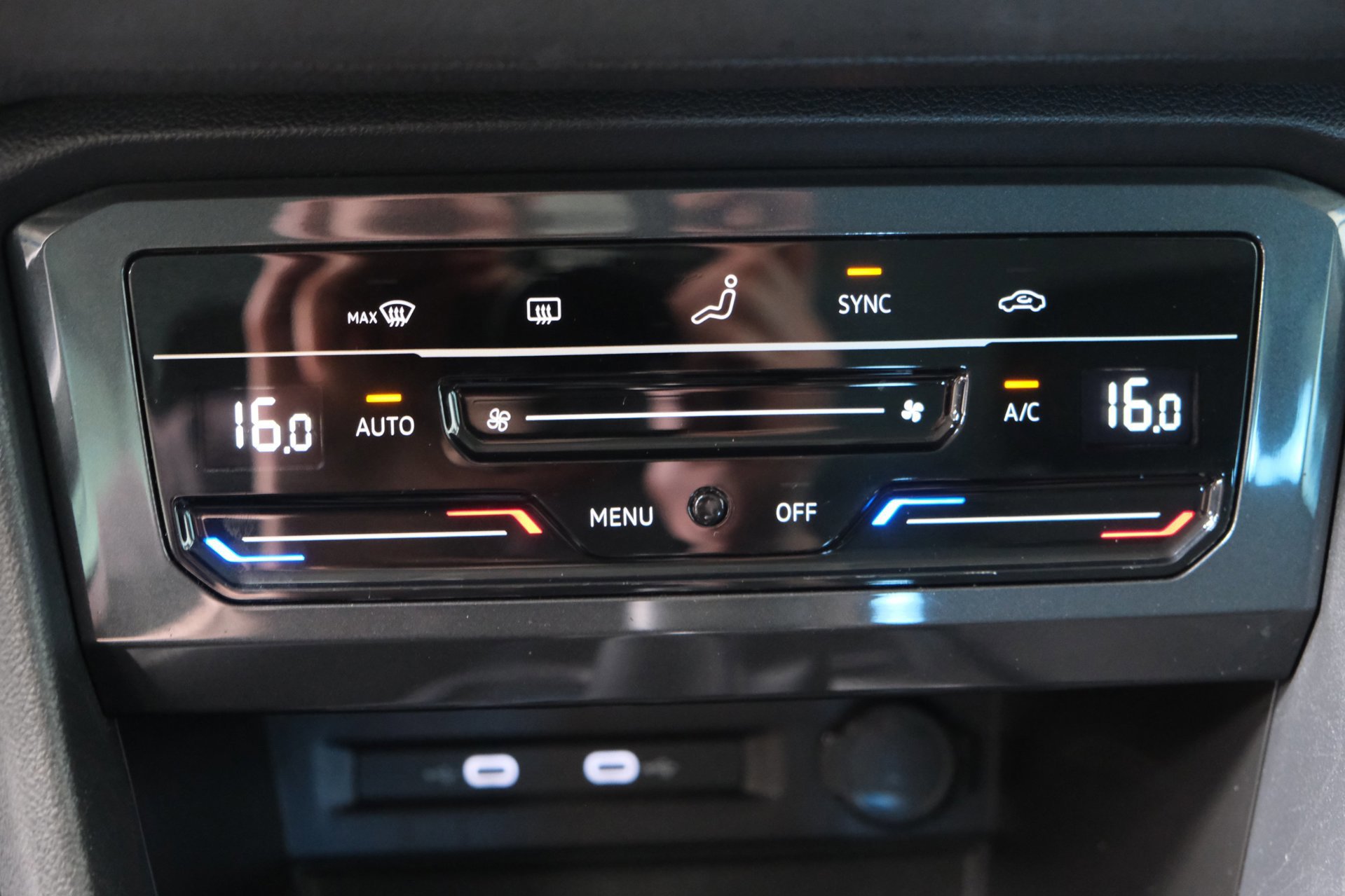 Volkswagen Tiguan 1.5 TSI Life (2021), foto 22