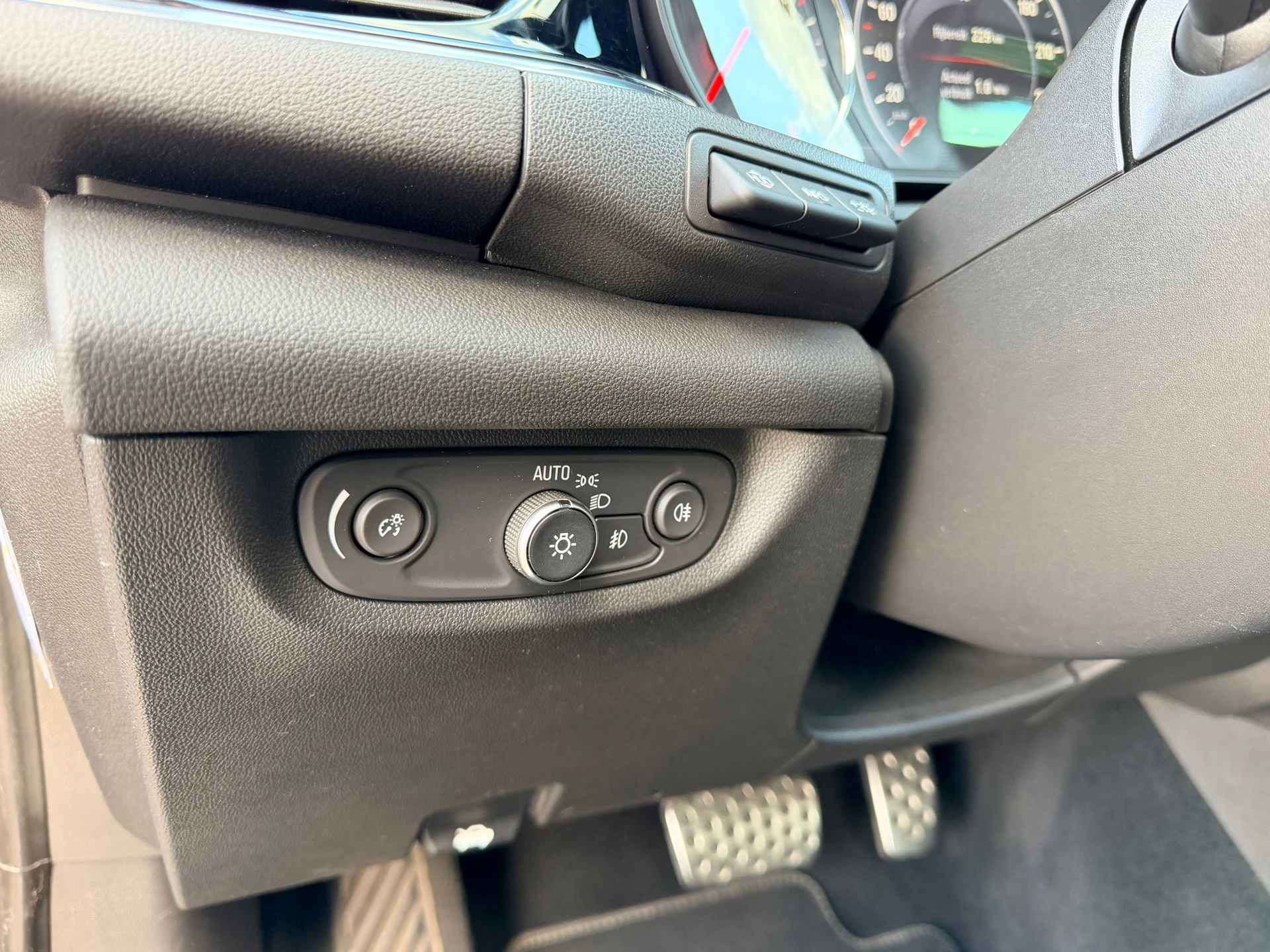Opel Insignia Grand Sport 1.5 Turbo Innovation OPC Line (2018), foto 23