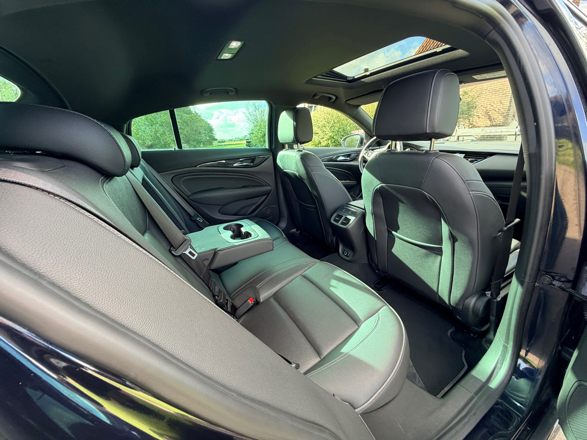 Opel Insignia Grand Sport 1.5 Turbo Innovation OPC Line (2018), foto 34