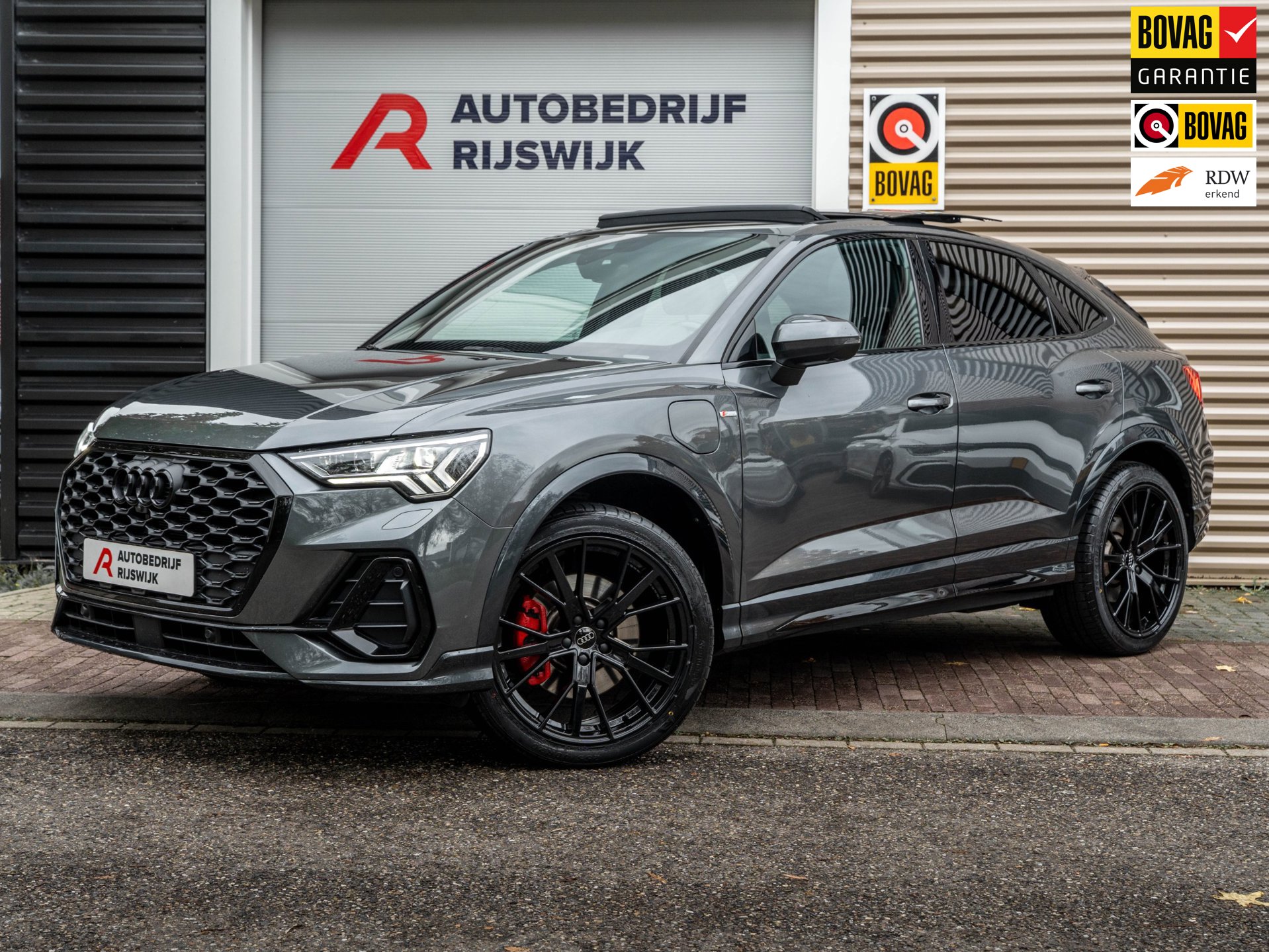 Audi Q3 Sportback 45 TFSI e S Edition (2023), foto 1