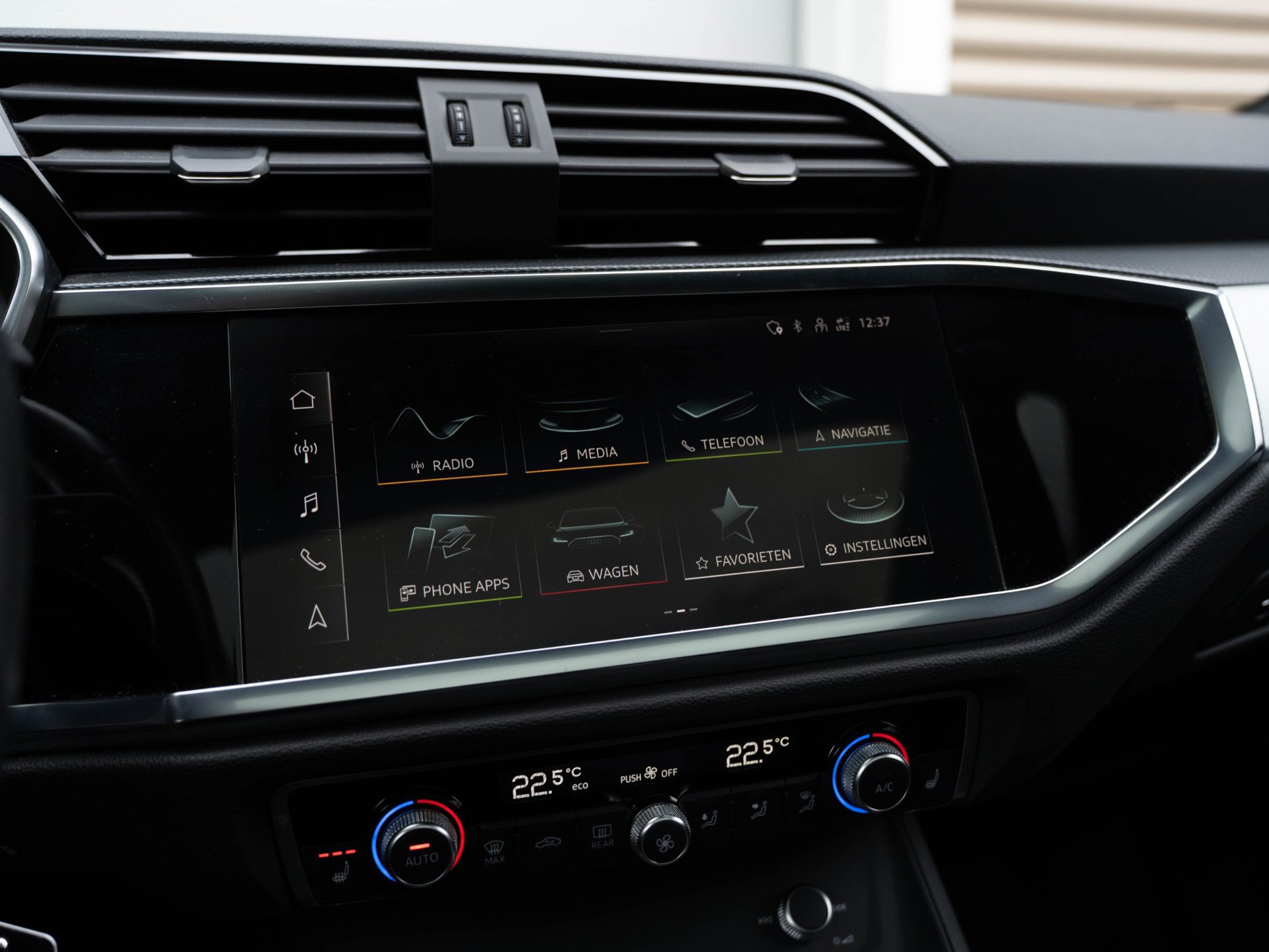 Audi Q3 Sportback 45 TFSI e S Edition (2023), foto 29