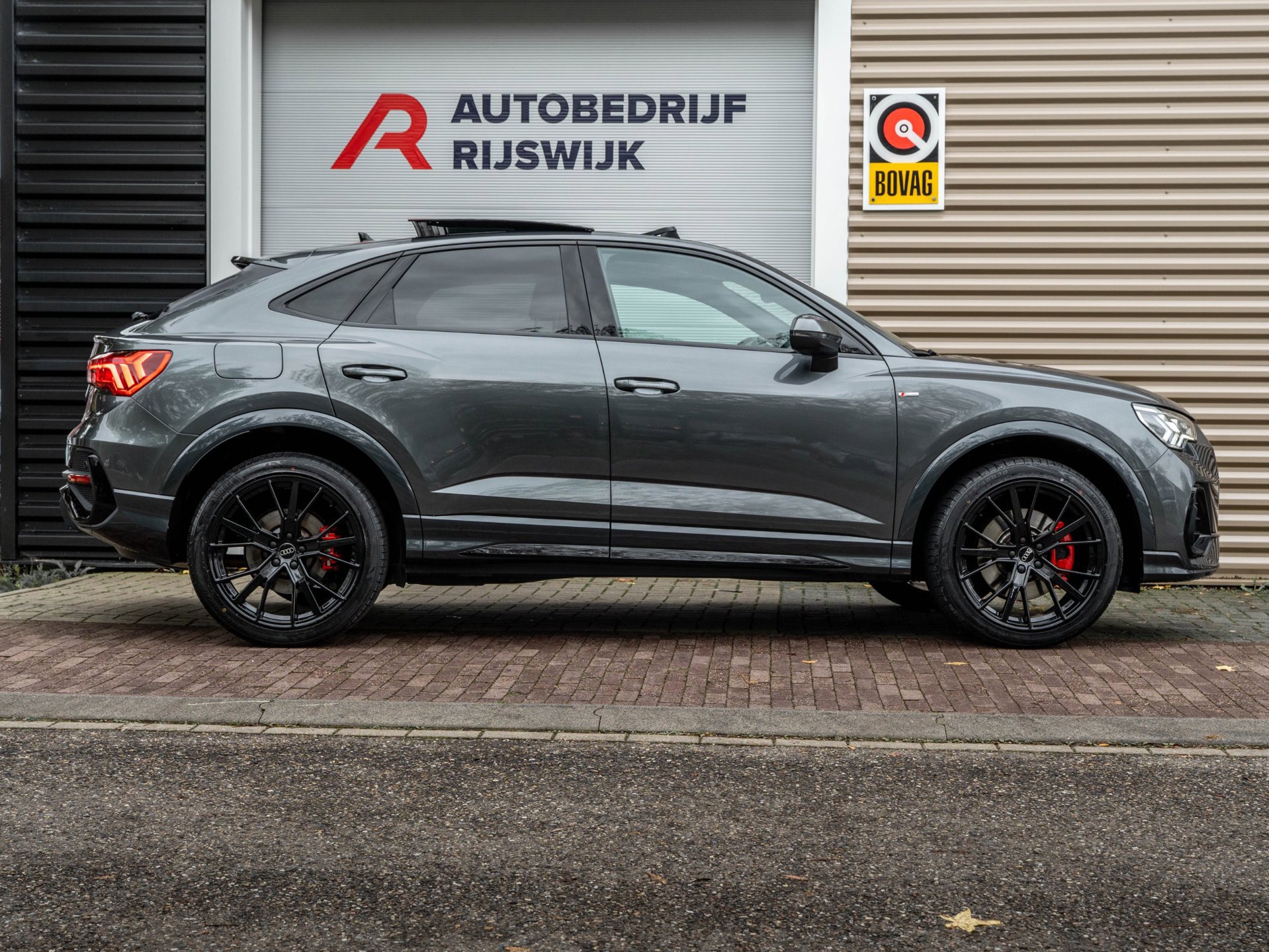 Audi Q3 Sportback 45 TFSI e S Edition (2023), foto 5