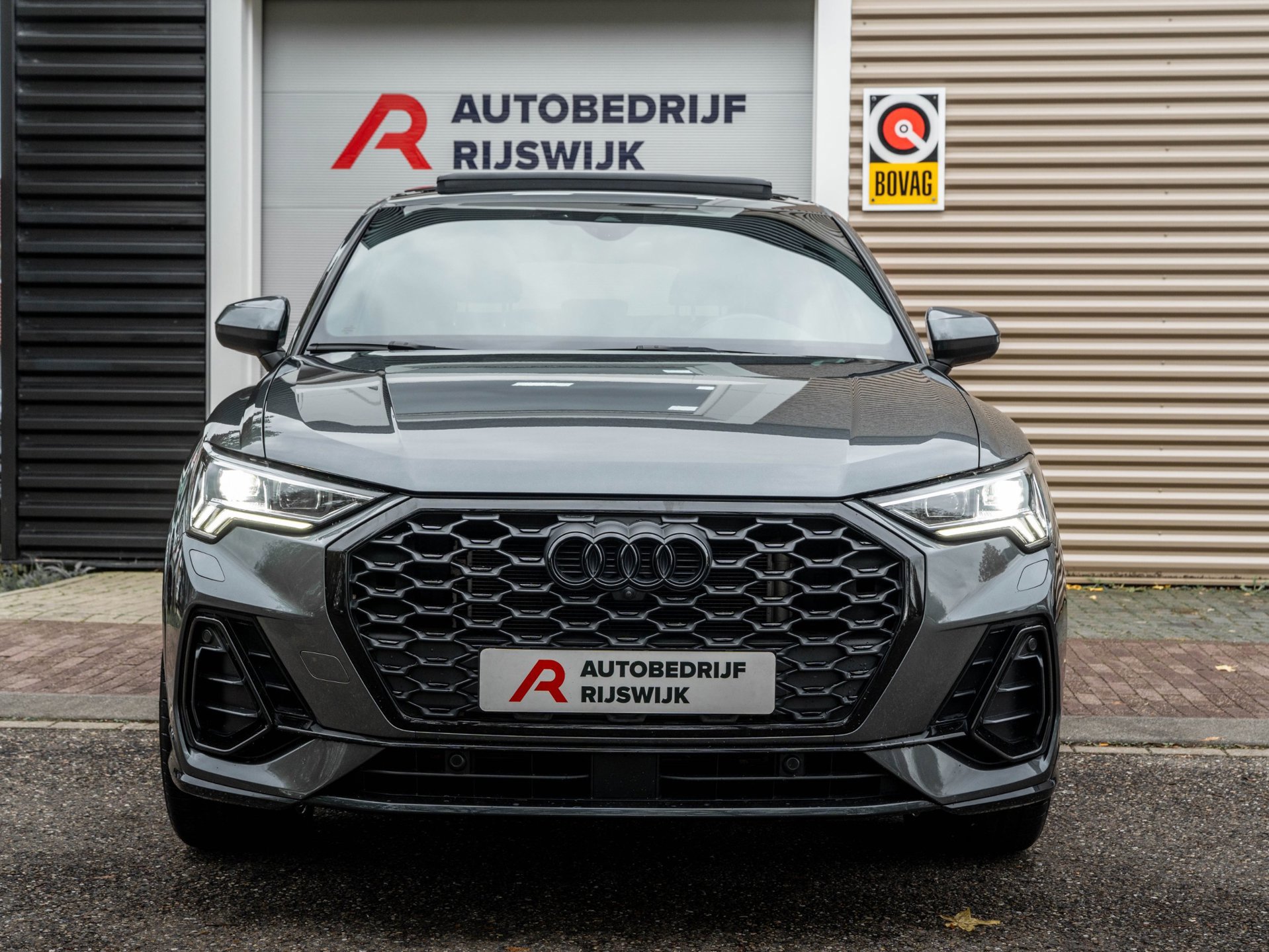 Audi Q3 Sportback 45 TFSI e S Edition (2023), foto 7