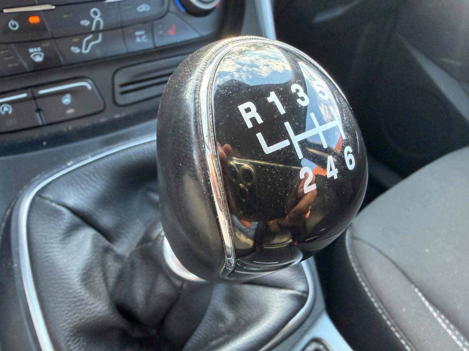 Ford Kuga 1.5 EcoBoost Trend Ultimate (2019), foto 19