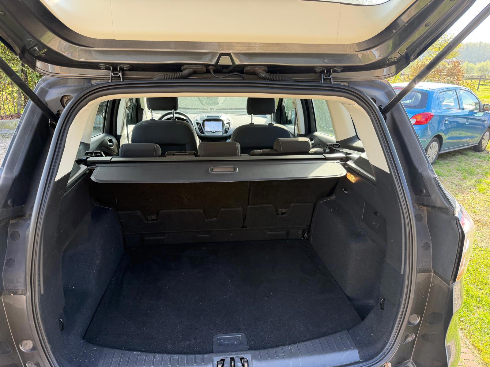 Ford Kuga 1.5 EcoBoost Trend Ultimate (2019), foto 20