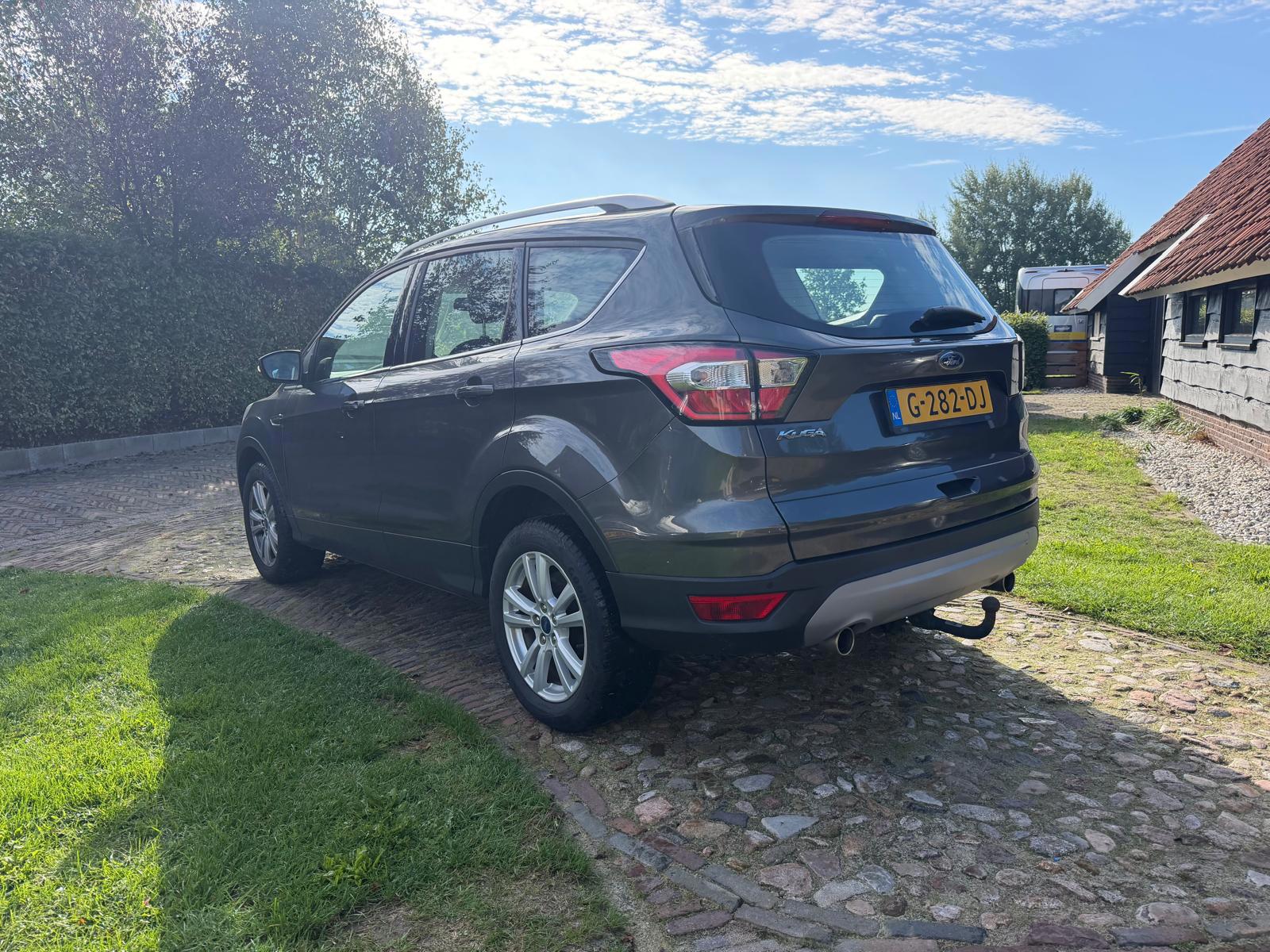 Ford Kuga 1.5 EcoBoost Trend Ultimate (2019), foto 3