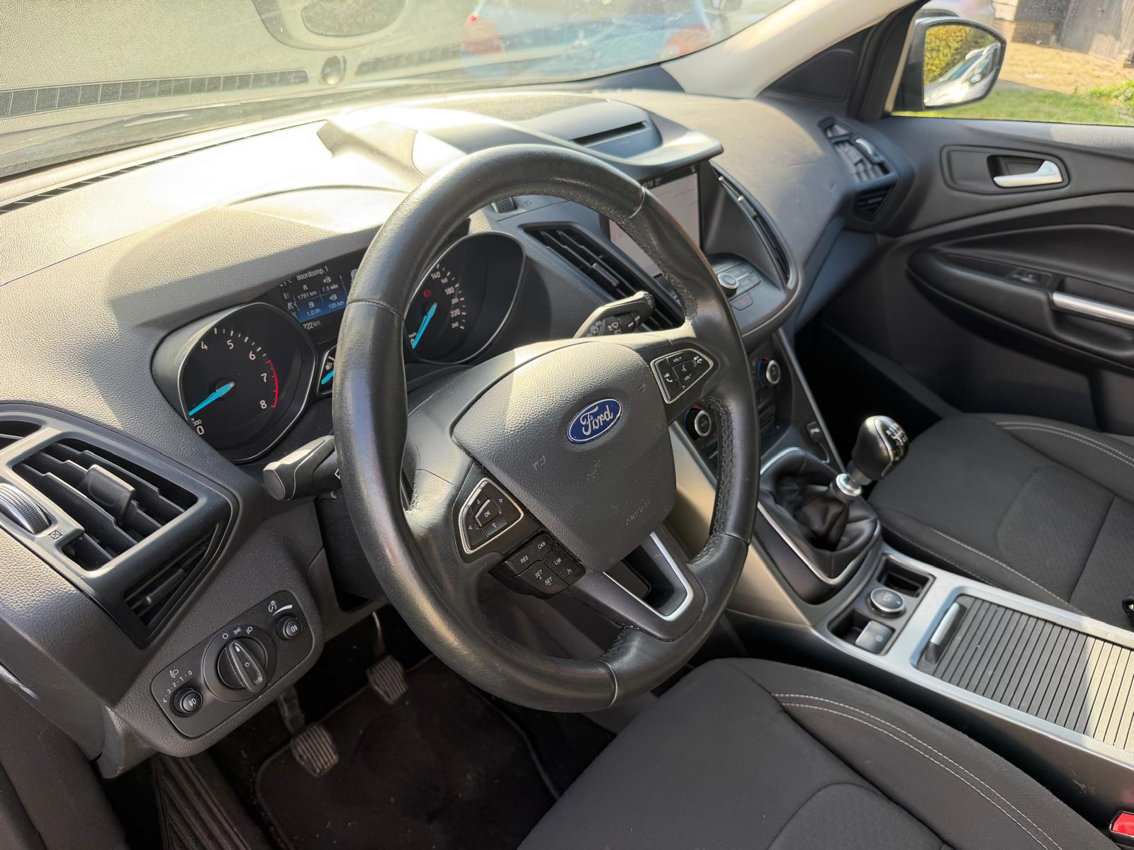 Ford Kuga 1.5 EcoBoost Trend Ultimate (2019), foto 22
