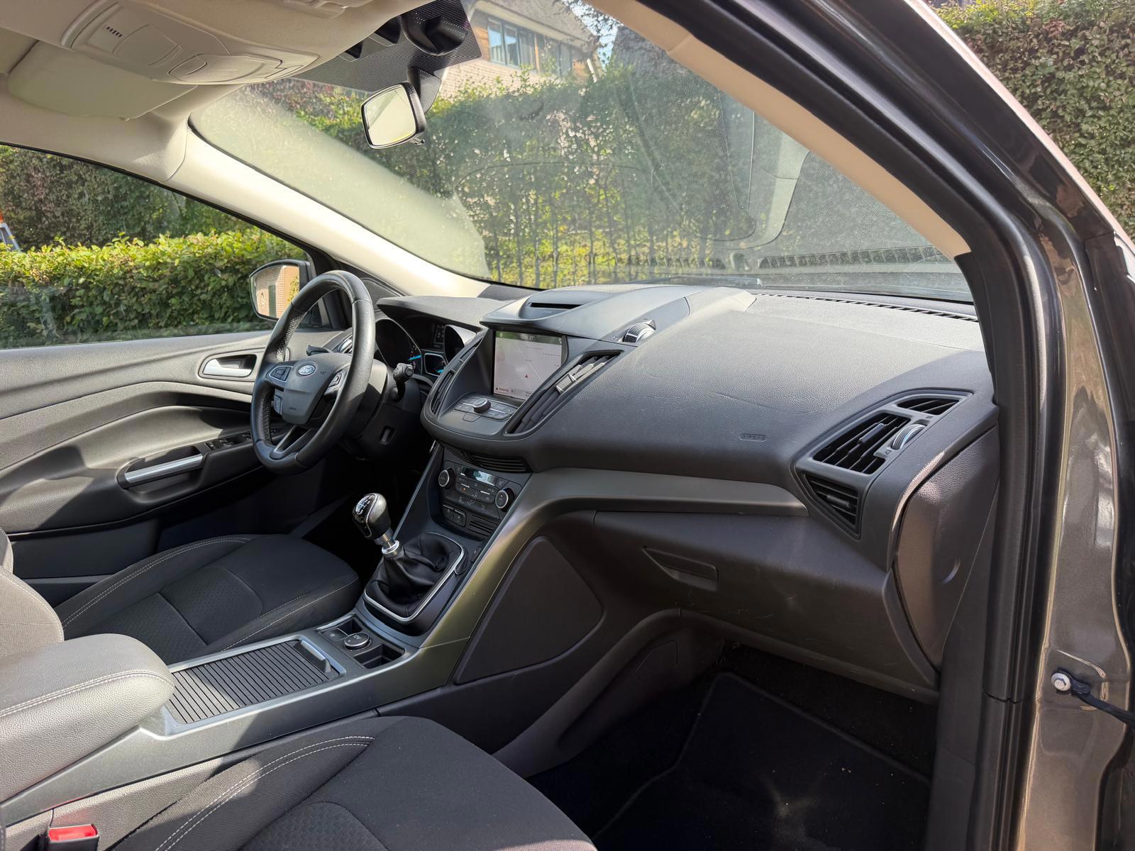 Ford Kuga 1.5 EcoBoost Trend Ultimate (2019), foto 9
