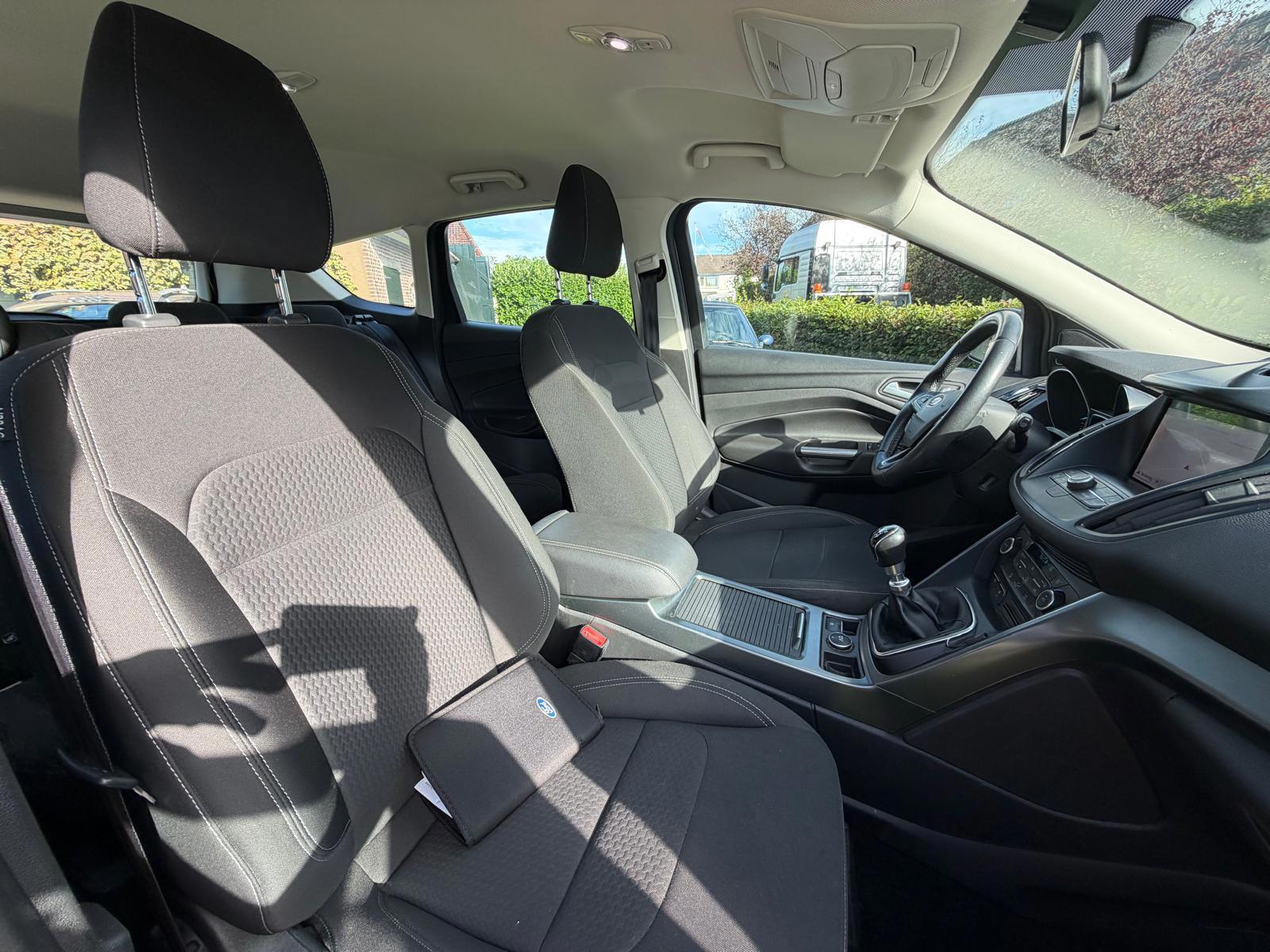Ford Kuga 1.5 EcoBoost Trend Ultimate (2019), foto 10