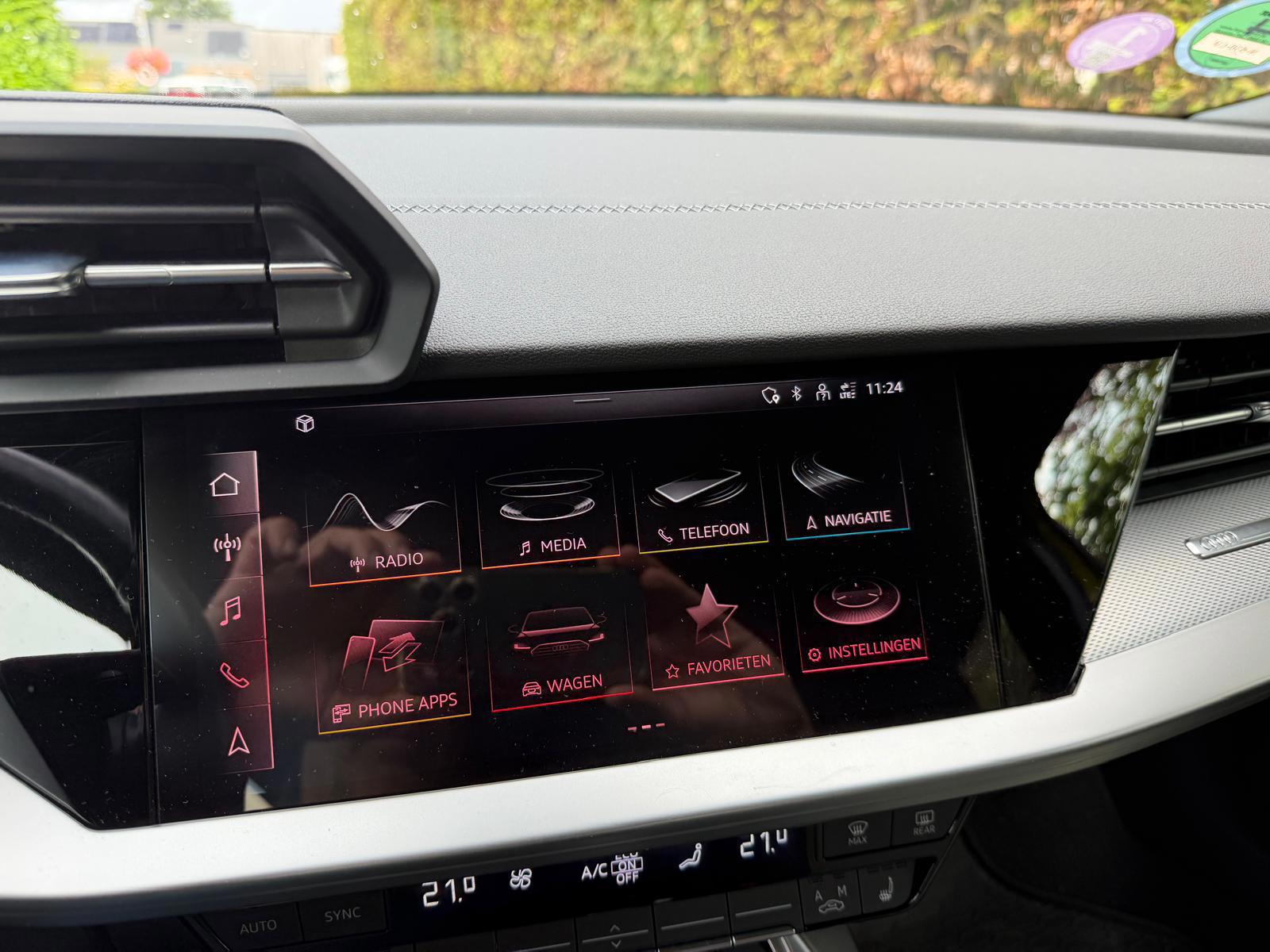 Audi A3 Sportback 45 TFSI e S edition Competition-Camera (2021), foto 61