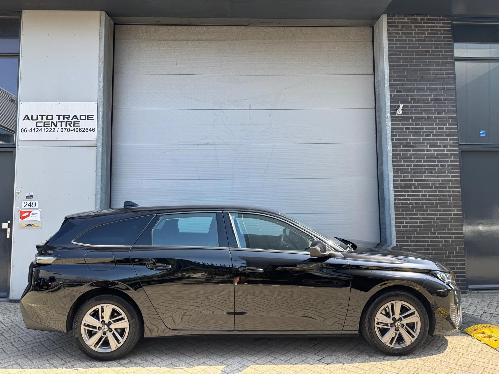 Peugeot 308 SW 1.2 PureTech Active Pack Business (2022), foto 3