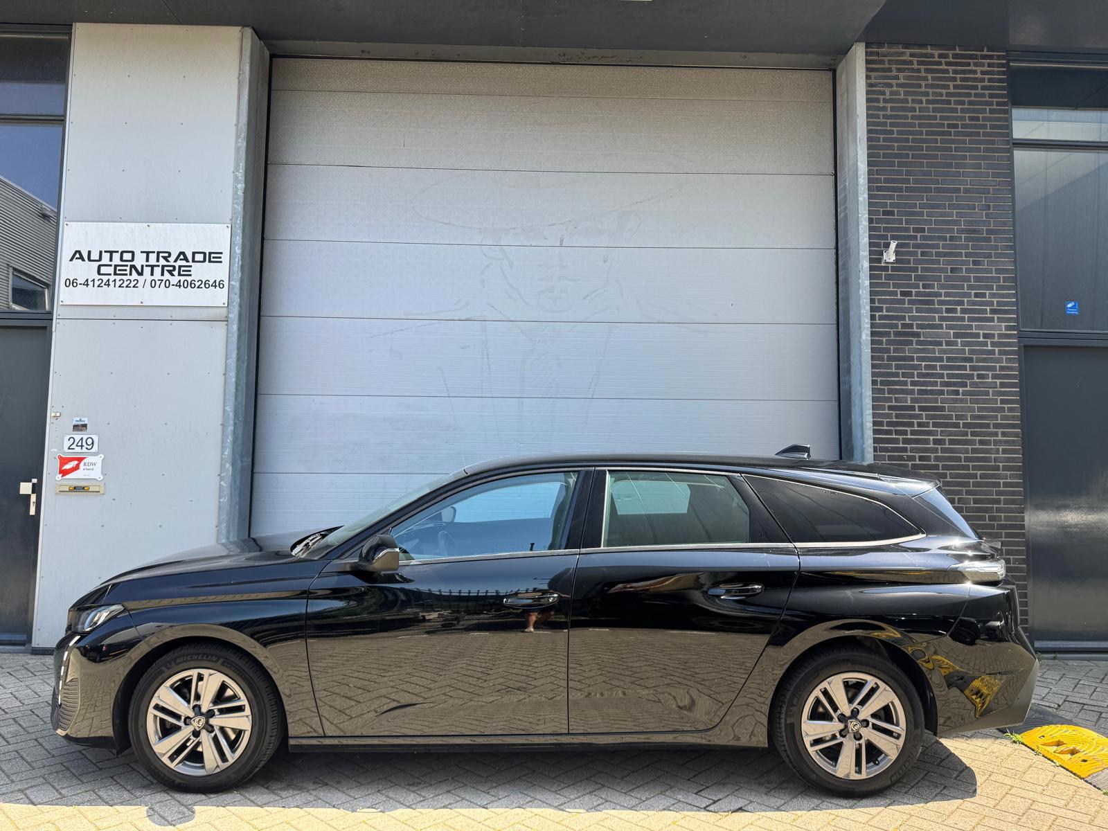 Peugeot 308 SW 1.2 PureTech Active Pack Business (2022), foto 4