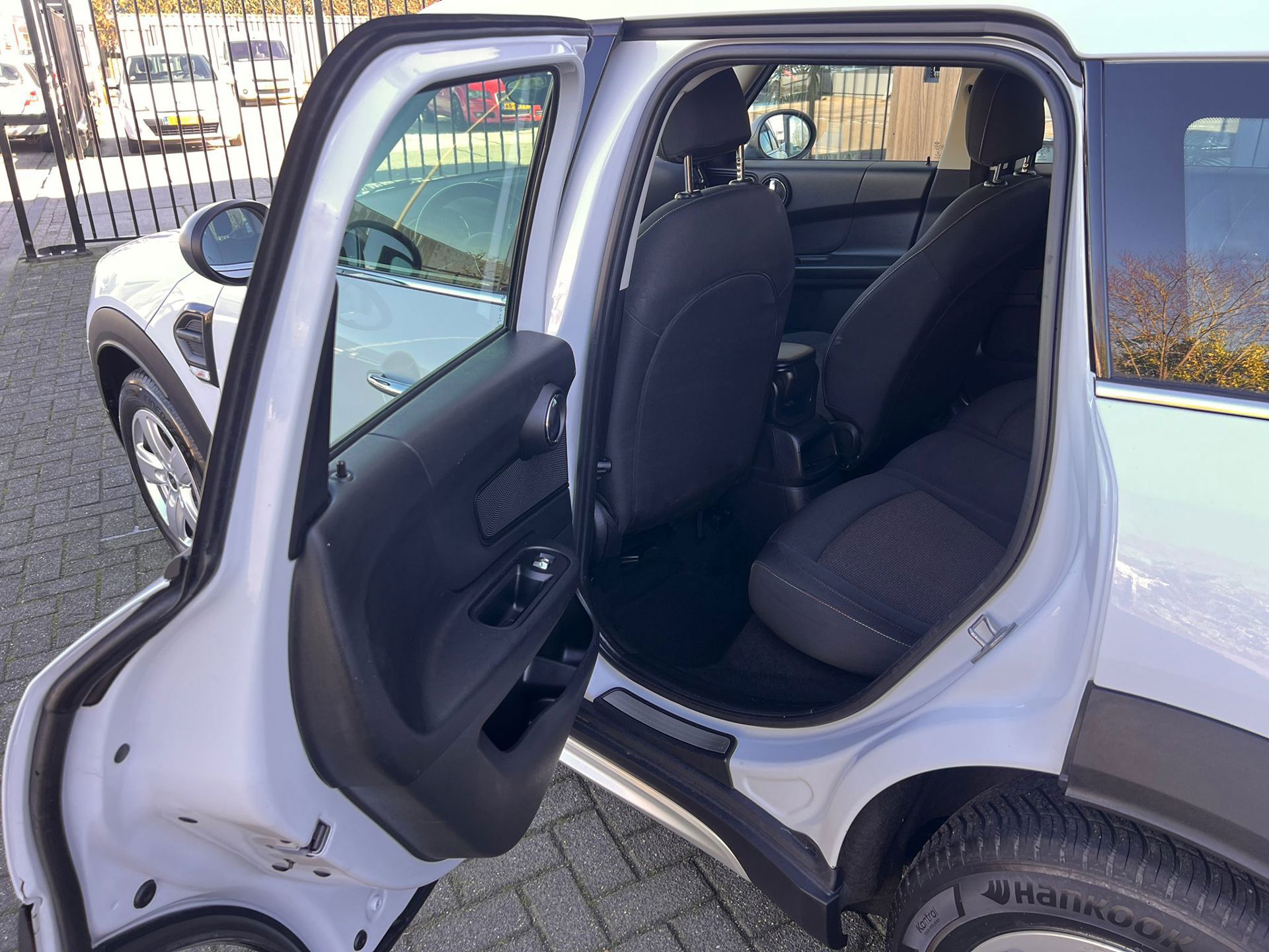 Mini Countryman 1.5 One Salt (2017), foto 5