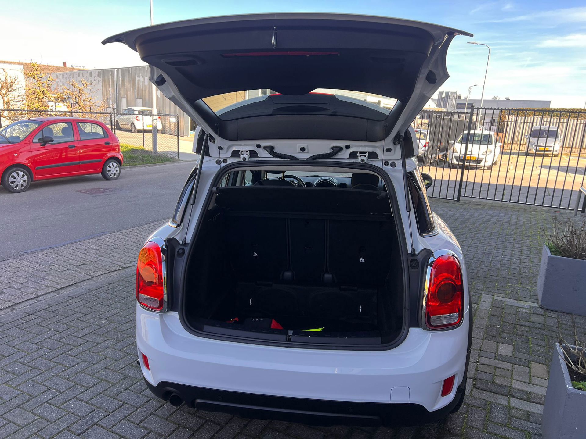 Mini Countryman 1.5 One Salt (2017), foto 7