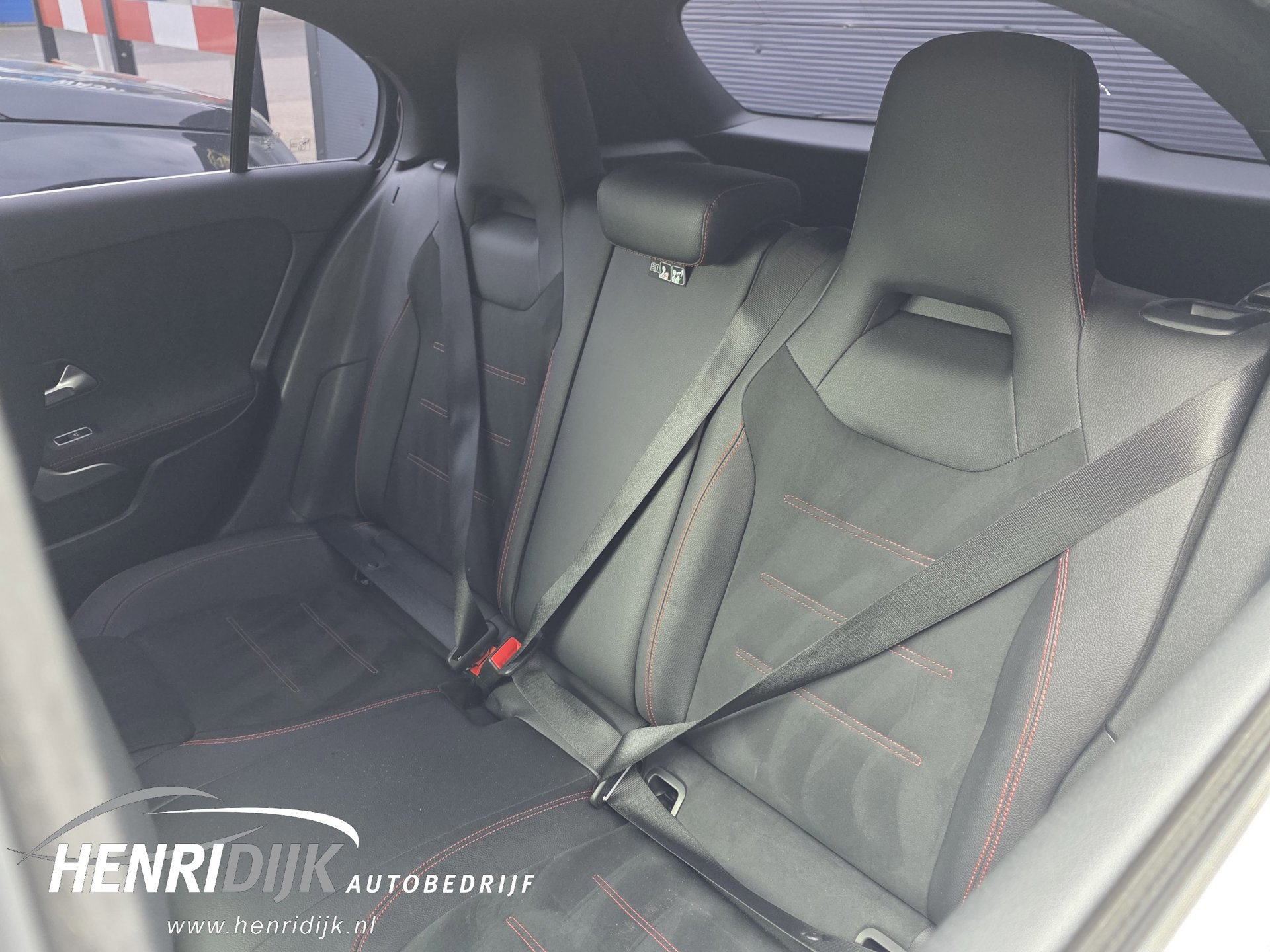Mercedes-Benz A-klasse 250 Advantage AMG Widescreen (2018), foto 11