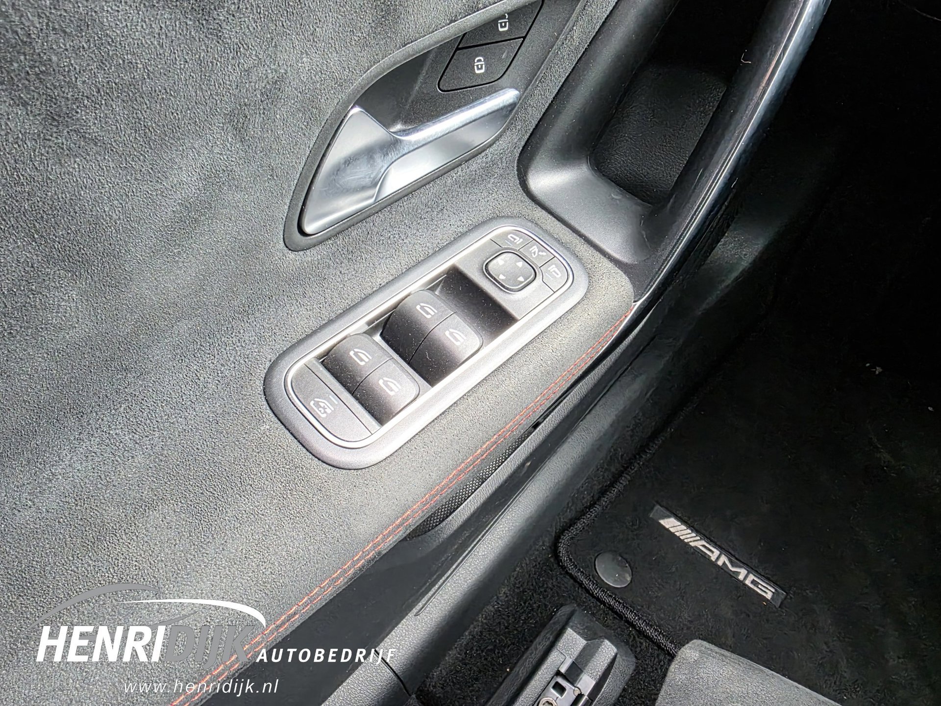 Mercedes-Benz A-klasse 250 Advantage AMG Widescreen (2018), foto 16