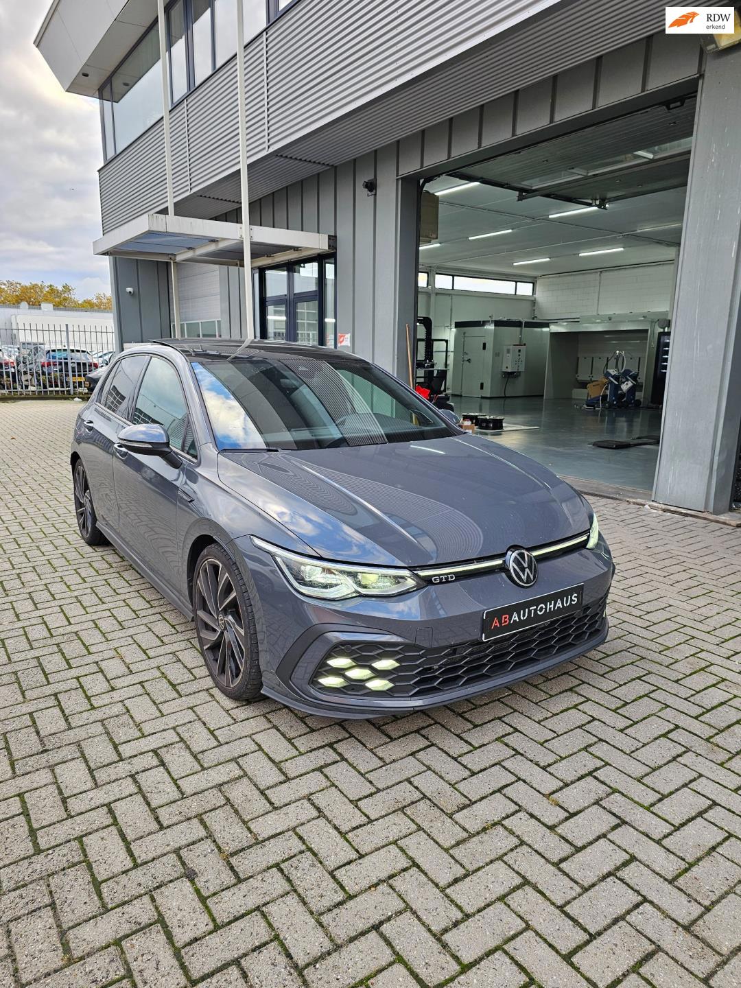 Volkswagen Golf 2.0 GTD DSG (2022), foto 1