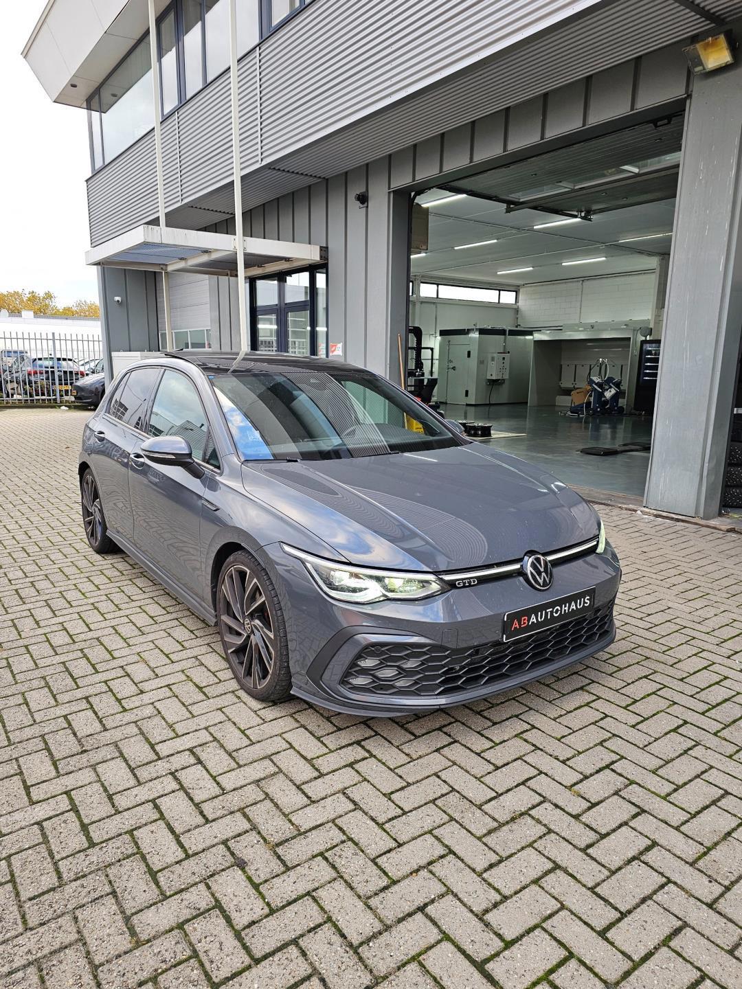 Volkswagen Golf 2.0 GTD DSG (2022), foto 2