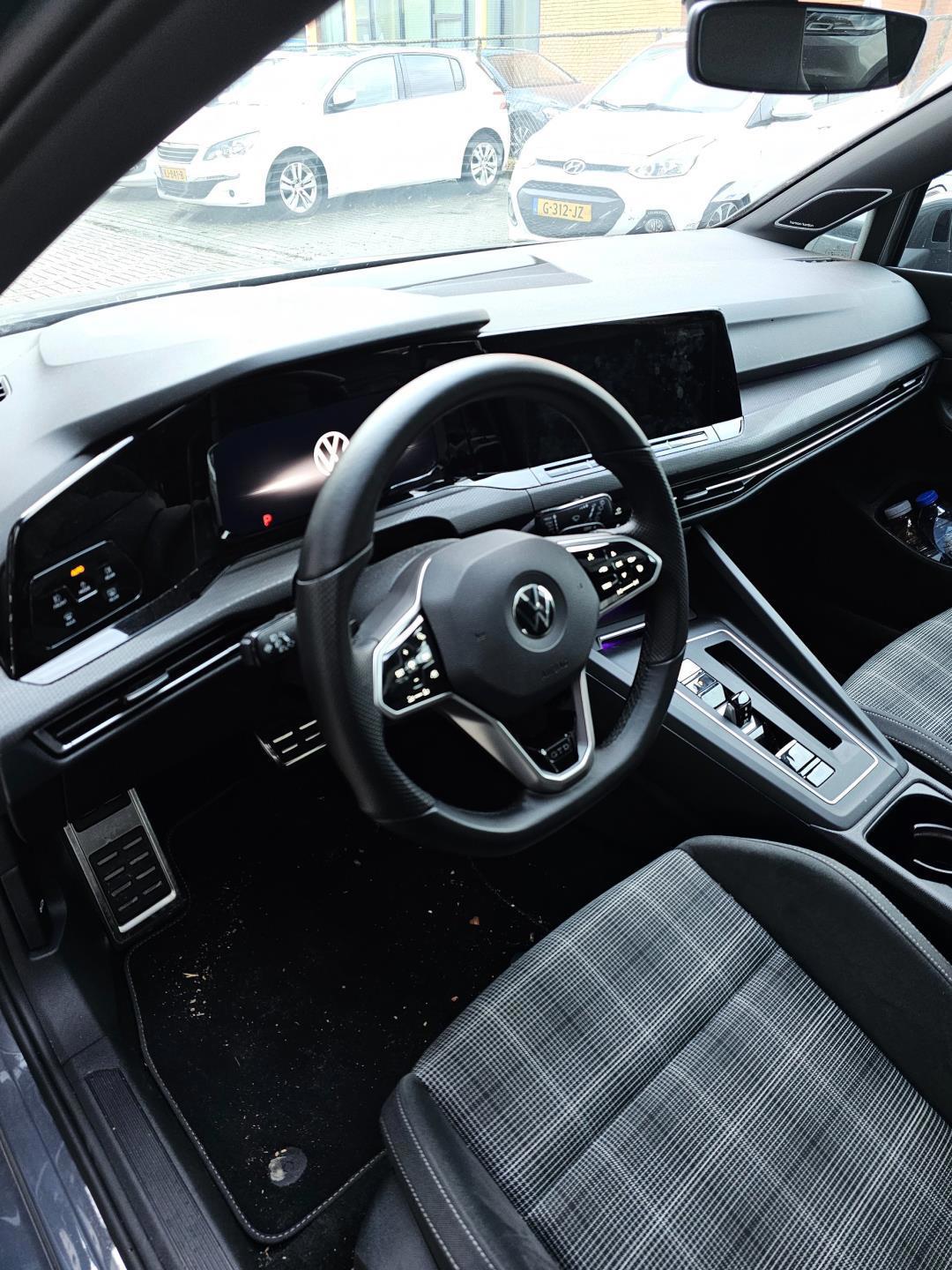 Volkswagen Golf 2.0 GTD DSG (2022), foto 12
