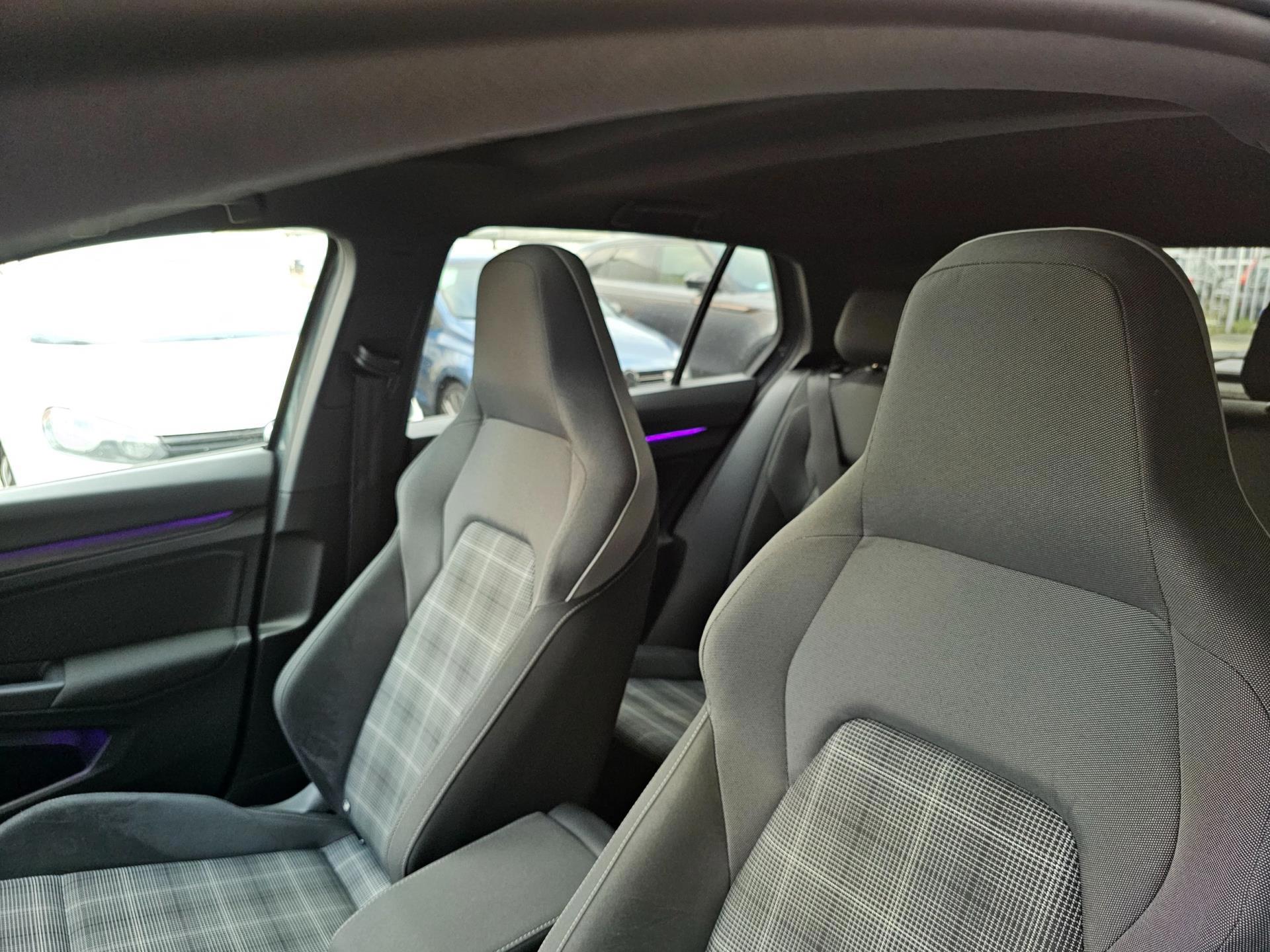 Volkswagen Golf 2.0 GTD DSG (2022), foto 14