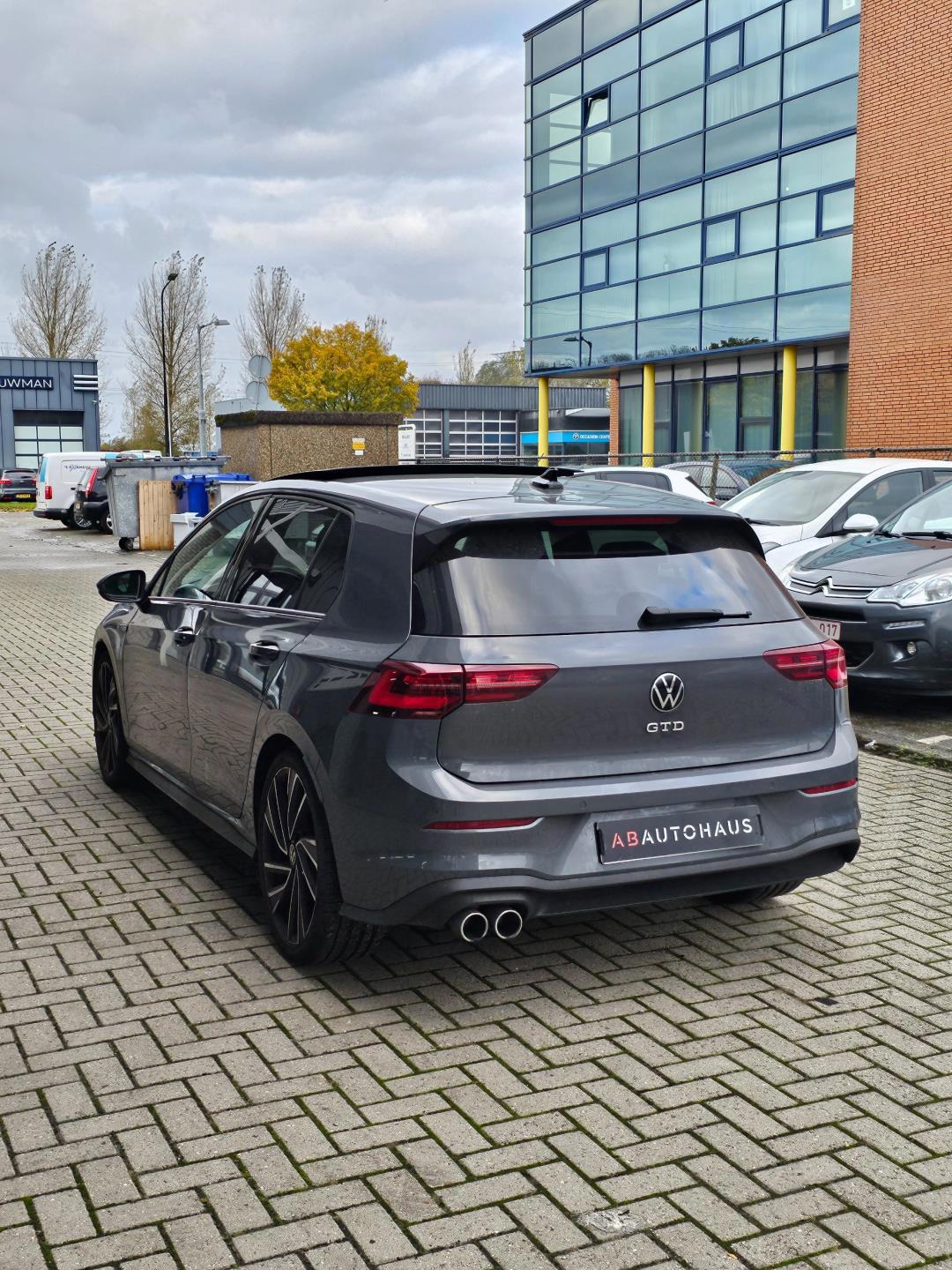 Volkswagen Golf 2.0 GTD DSG (2022), foto 6