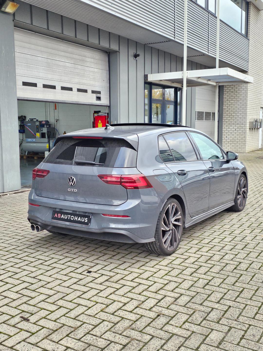 Volkswagen Golf 2.0 GTD DSG (2022), foto 8