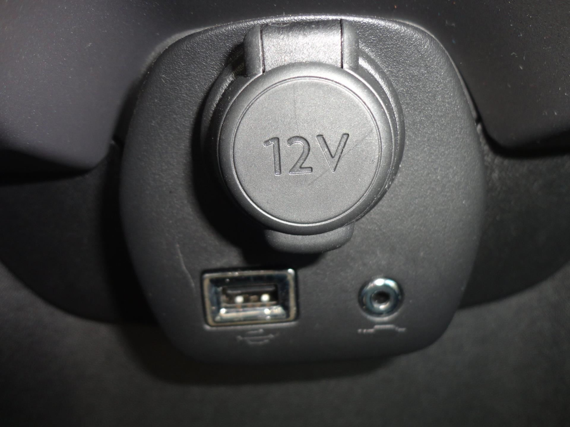 Peugeot 108 1.0 e-VTi Active (2019), foto 19