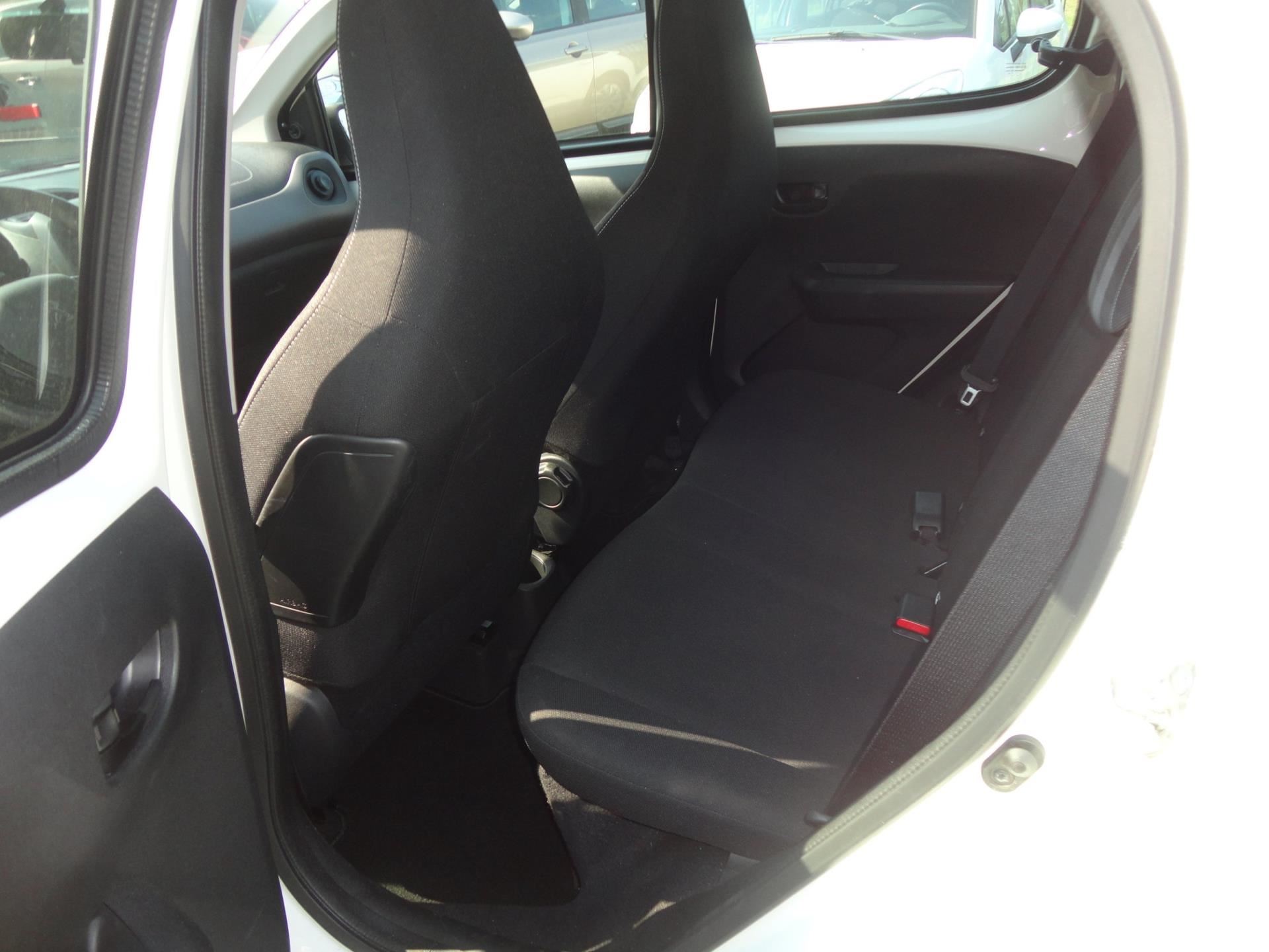 Peugeot 108 1.0 e-VTi Active (2019), foto 8