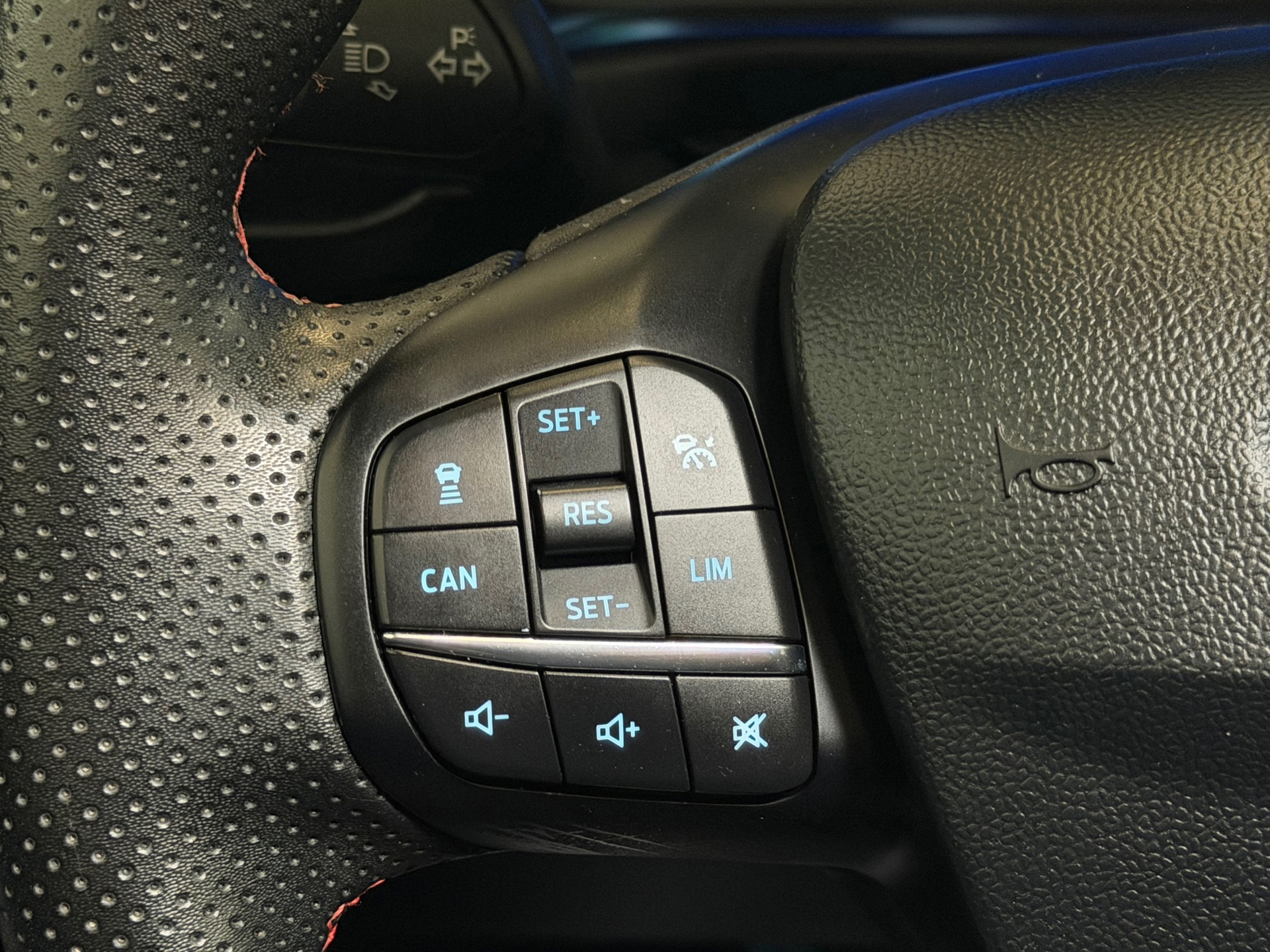 Ford Puma 1.0 EcoBoost Hybrid ST-Line X (2021), foto 33
