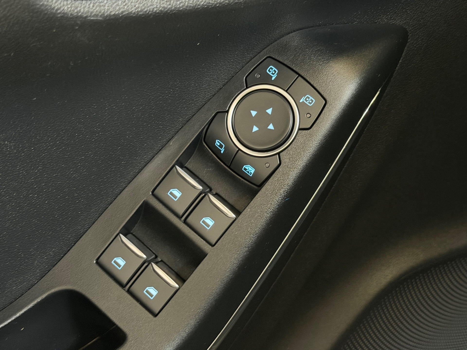 Ford Puma 1.0 EcoBoost Hybrid ST-Line X (2021), foto 39